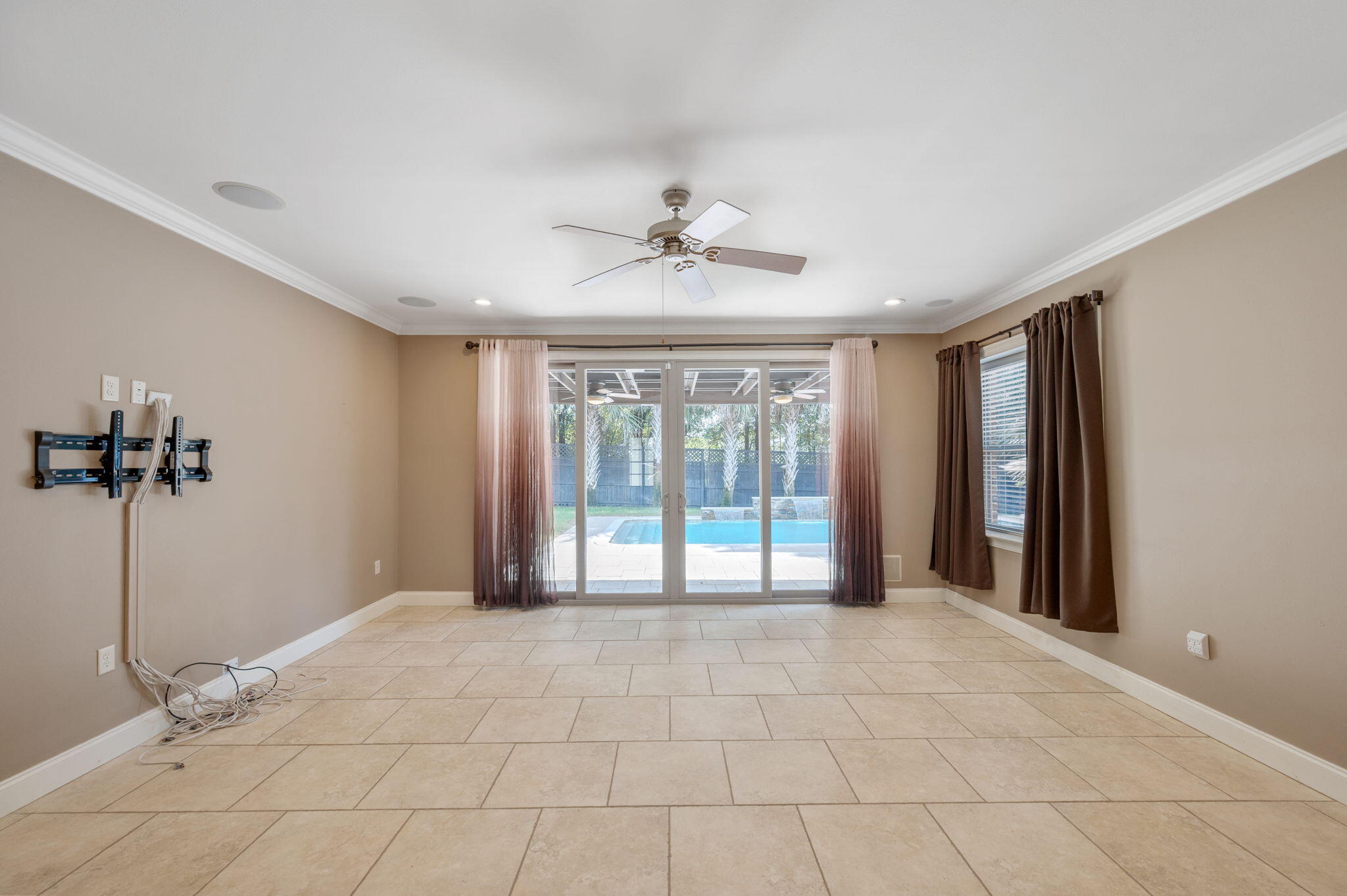 300 Grove Park Drive Niceville FL 32578