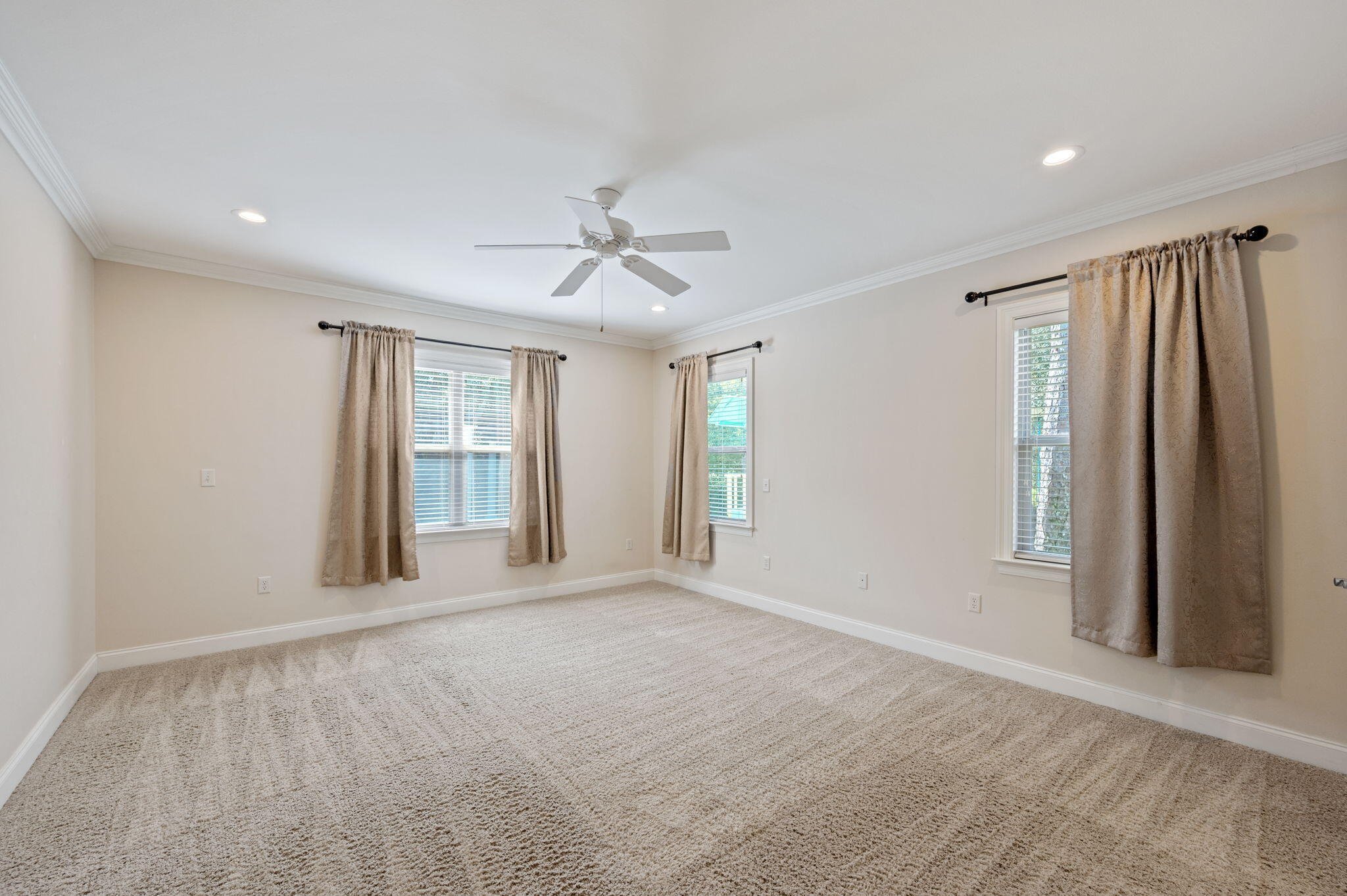 300 Grove Park Drive Niceville FL 32578