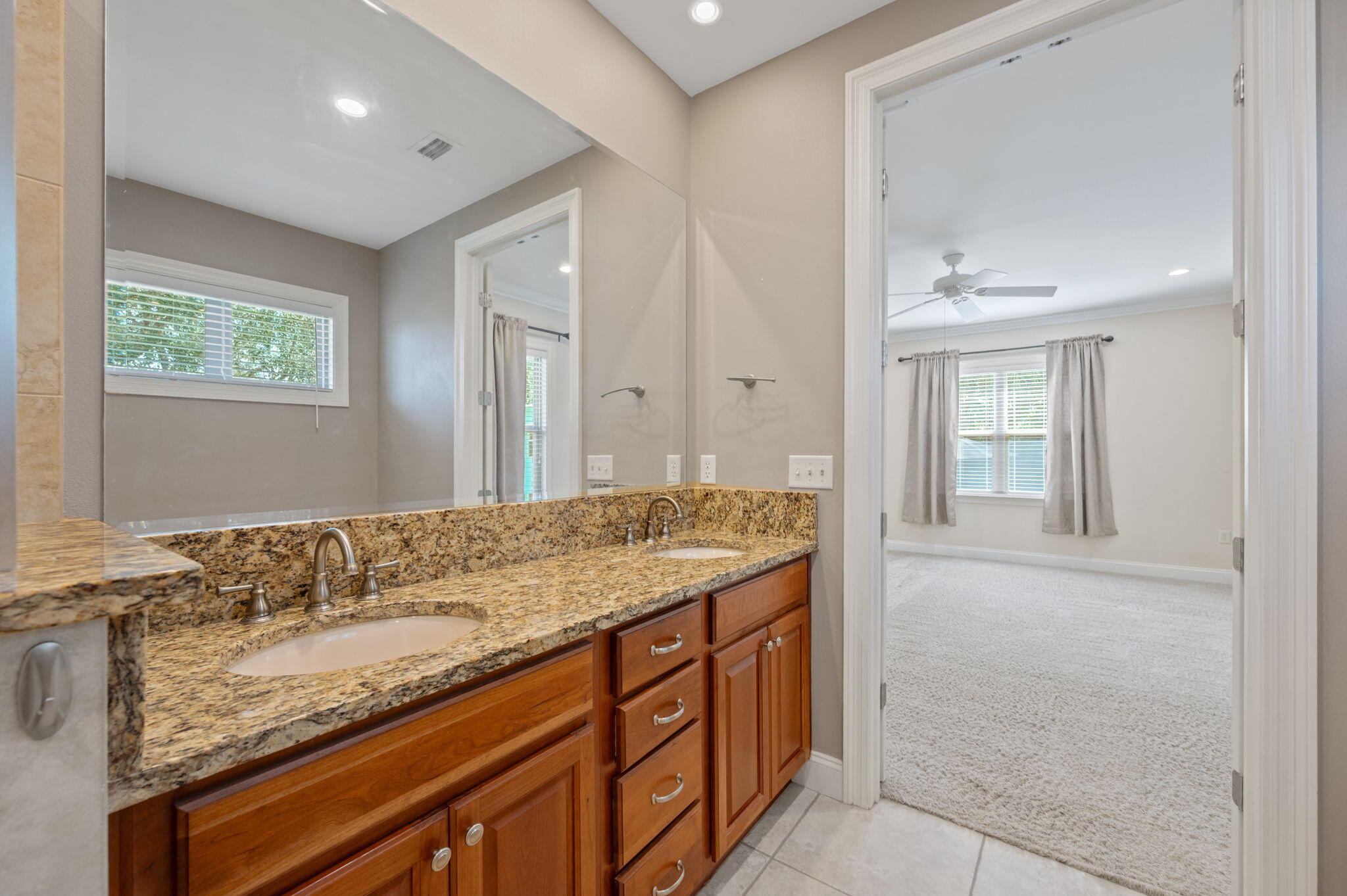 300 Grove Park Drive Niceville FL 32578
