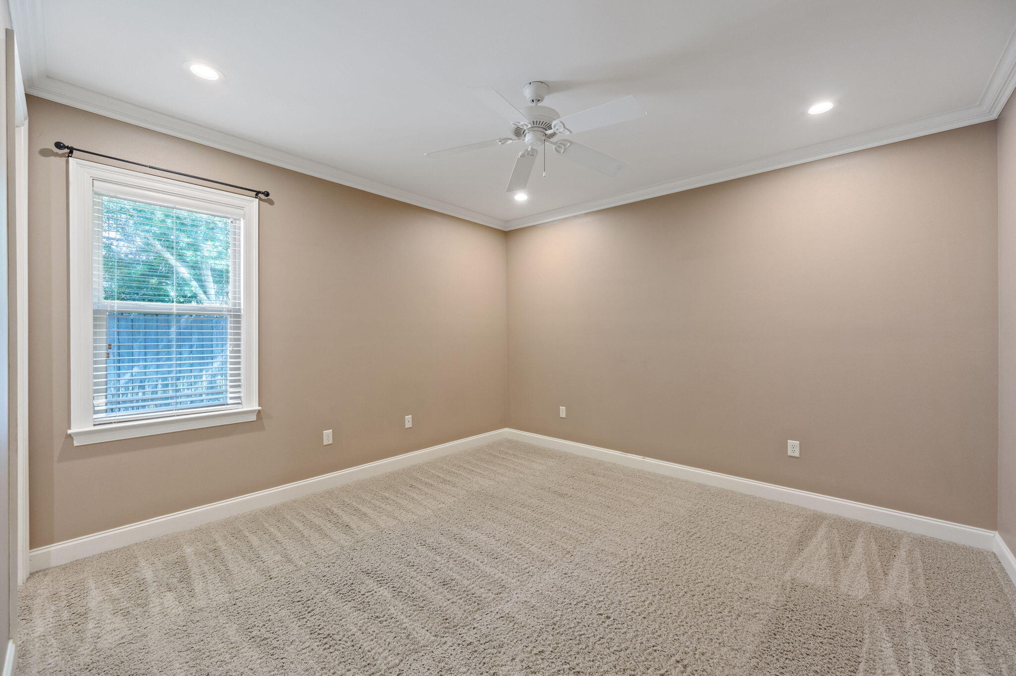 300 Grove Park Drive Niceville FL 32578