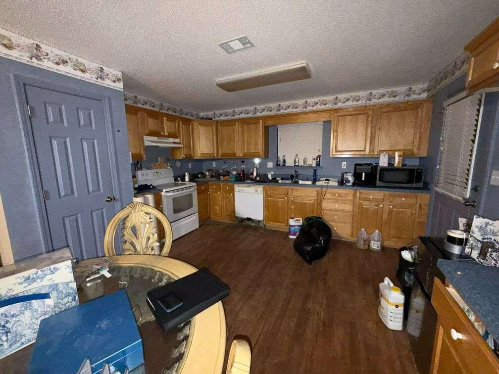 6100 Barnes Road Crestview FL 32536