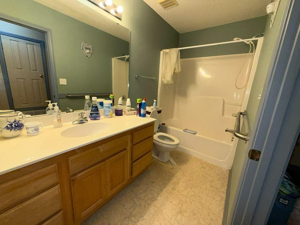 6100 Barnes Road Crestview FL 32536