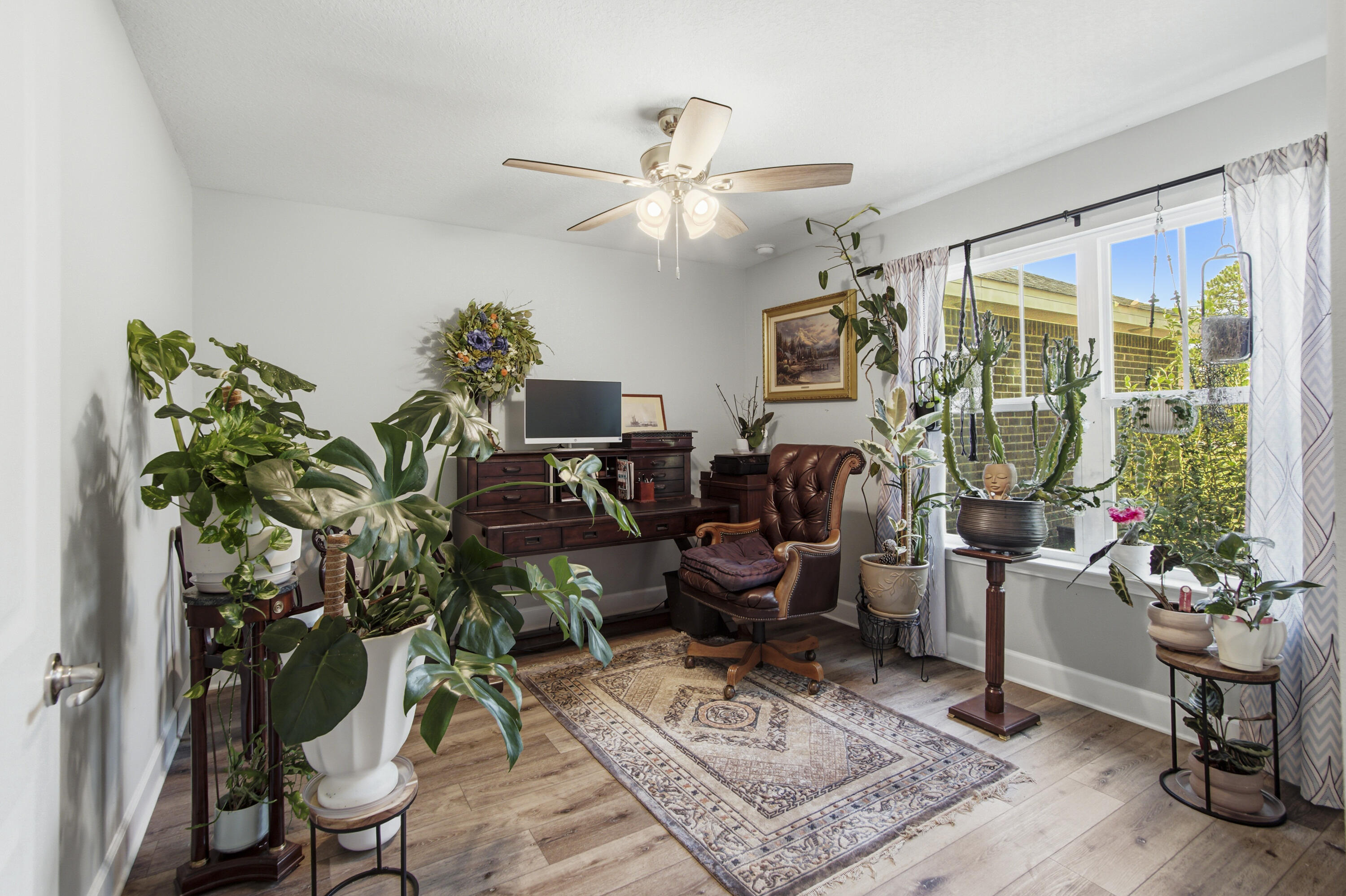 1092 Ten Lake Drive Defuniak Springs FL 32433