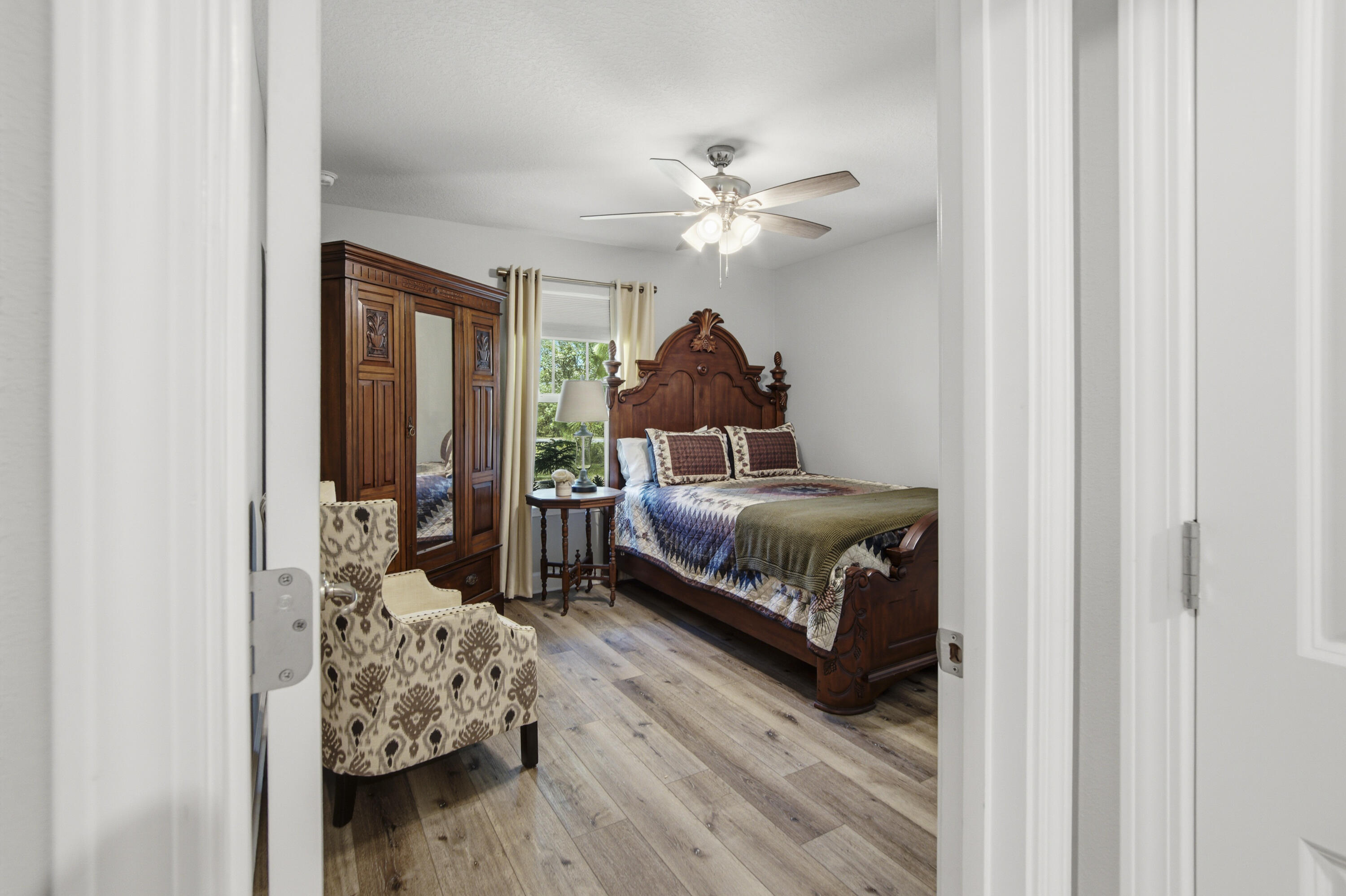 1092 Ten Lake Drive Defuniak Springs FL 32433