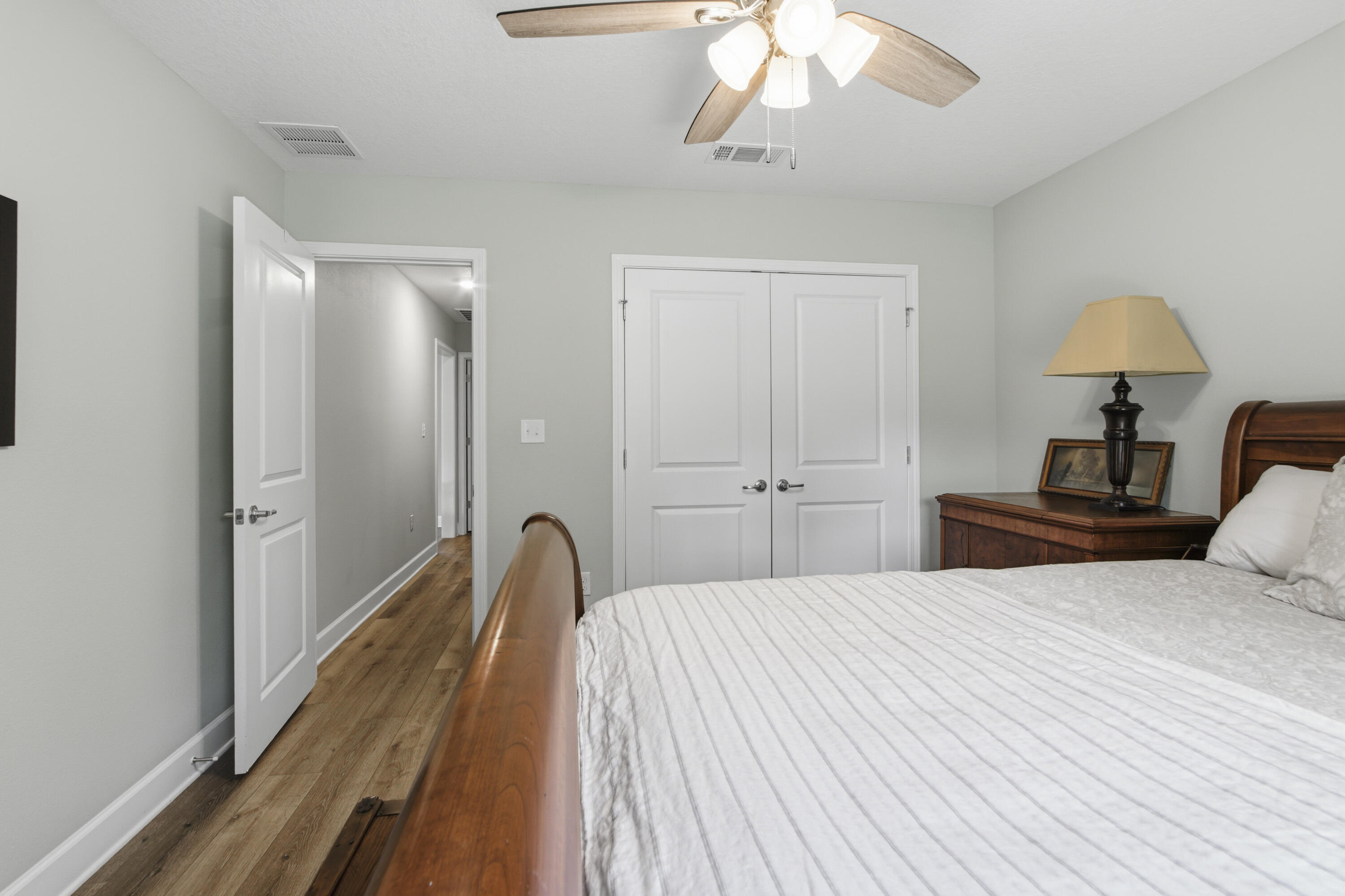 1092 Ten Lake Drive Defuniak Springs FL 32433