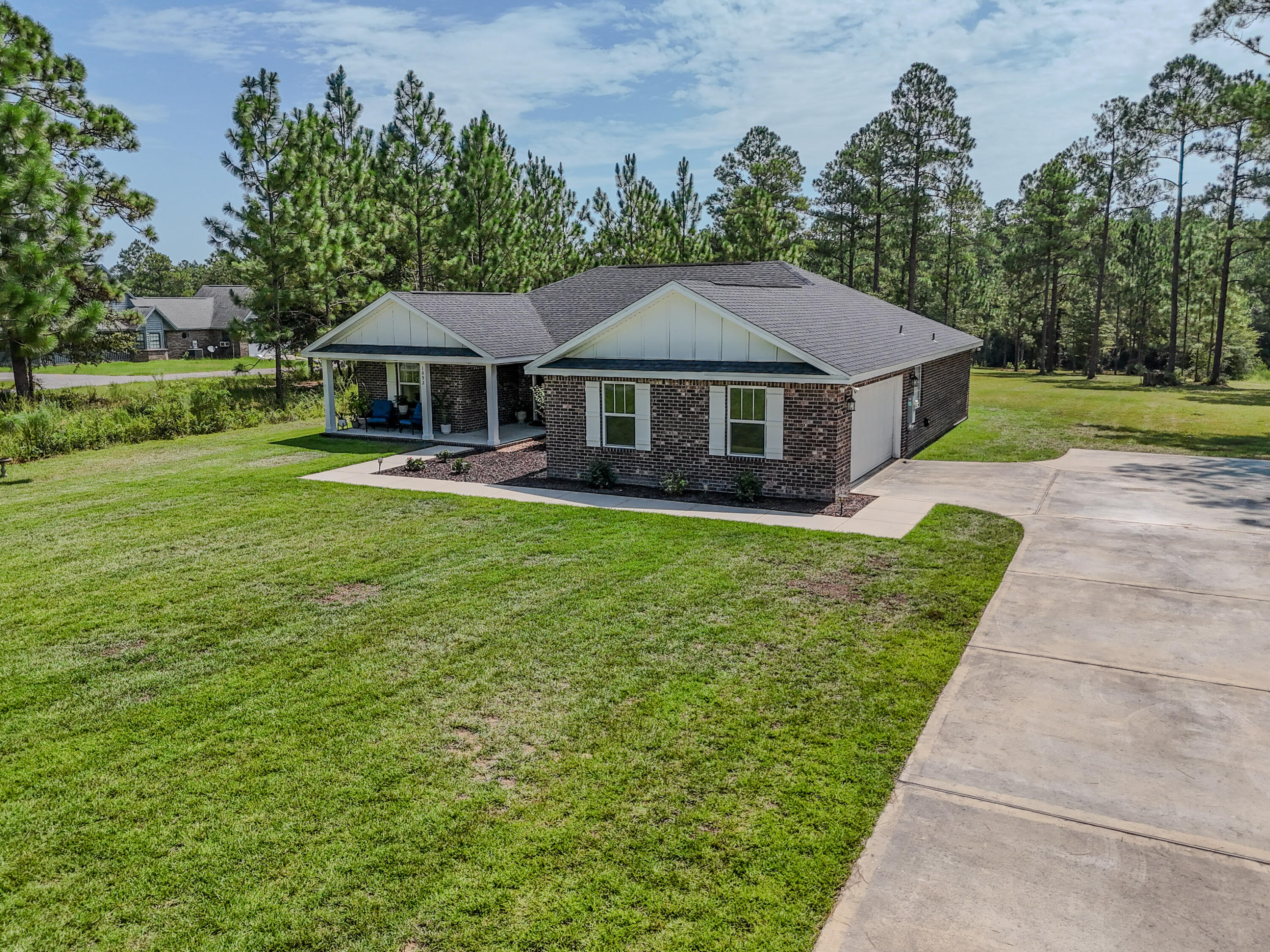 1092 Ten Lake Drive Defuniak Springs FL 32433