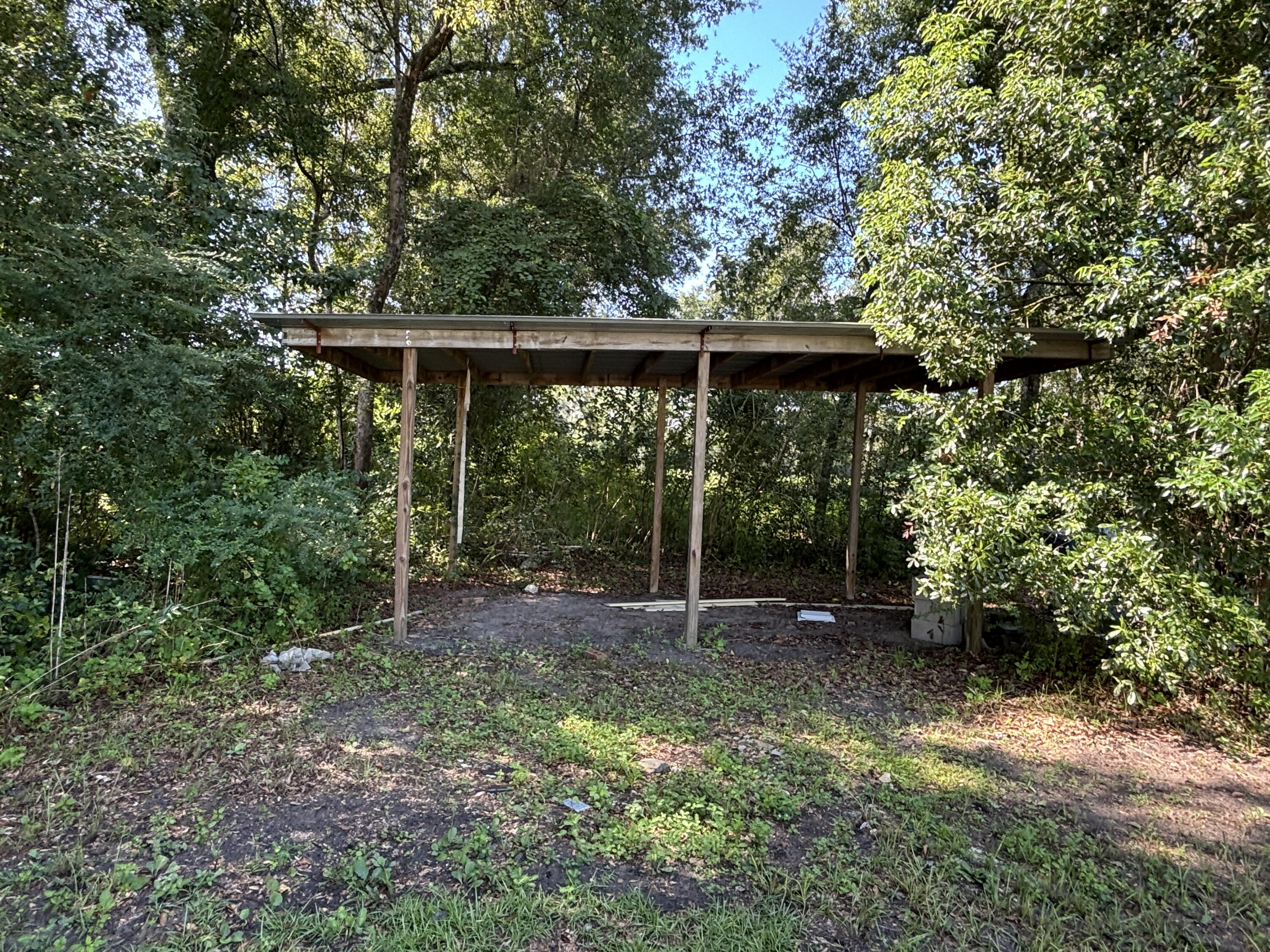 1607 Hwy 71 S Wewahitchka FL 32465