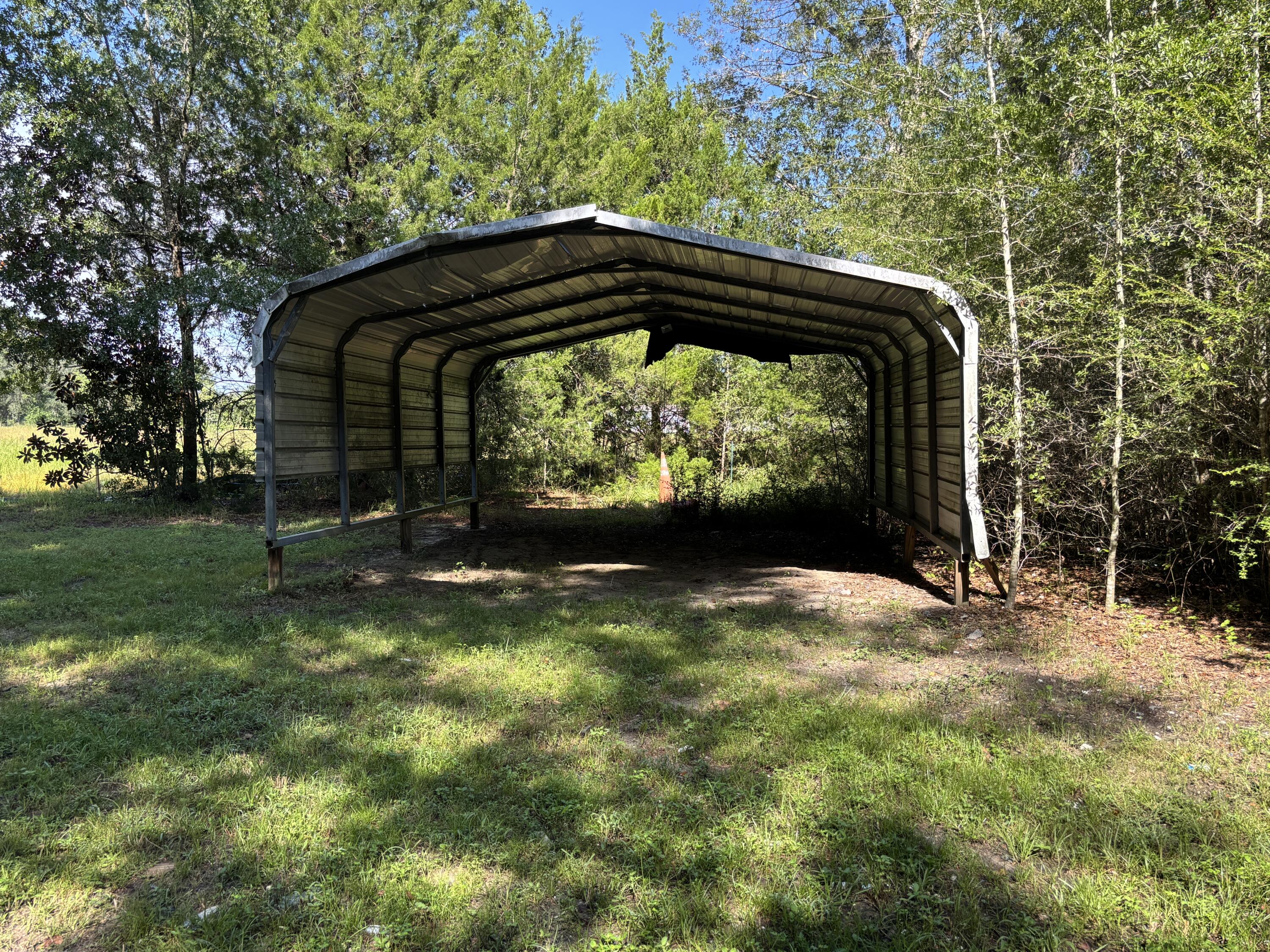 1607 Hwy 71 S Wewahitchka FL 32465