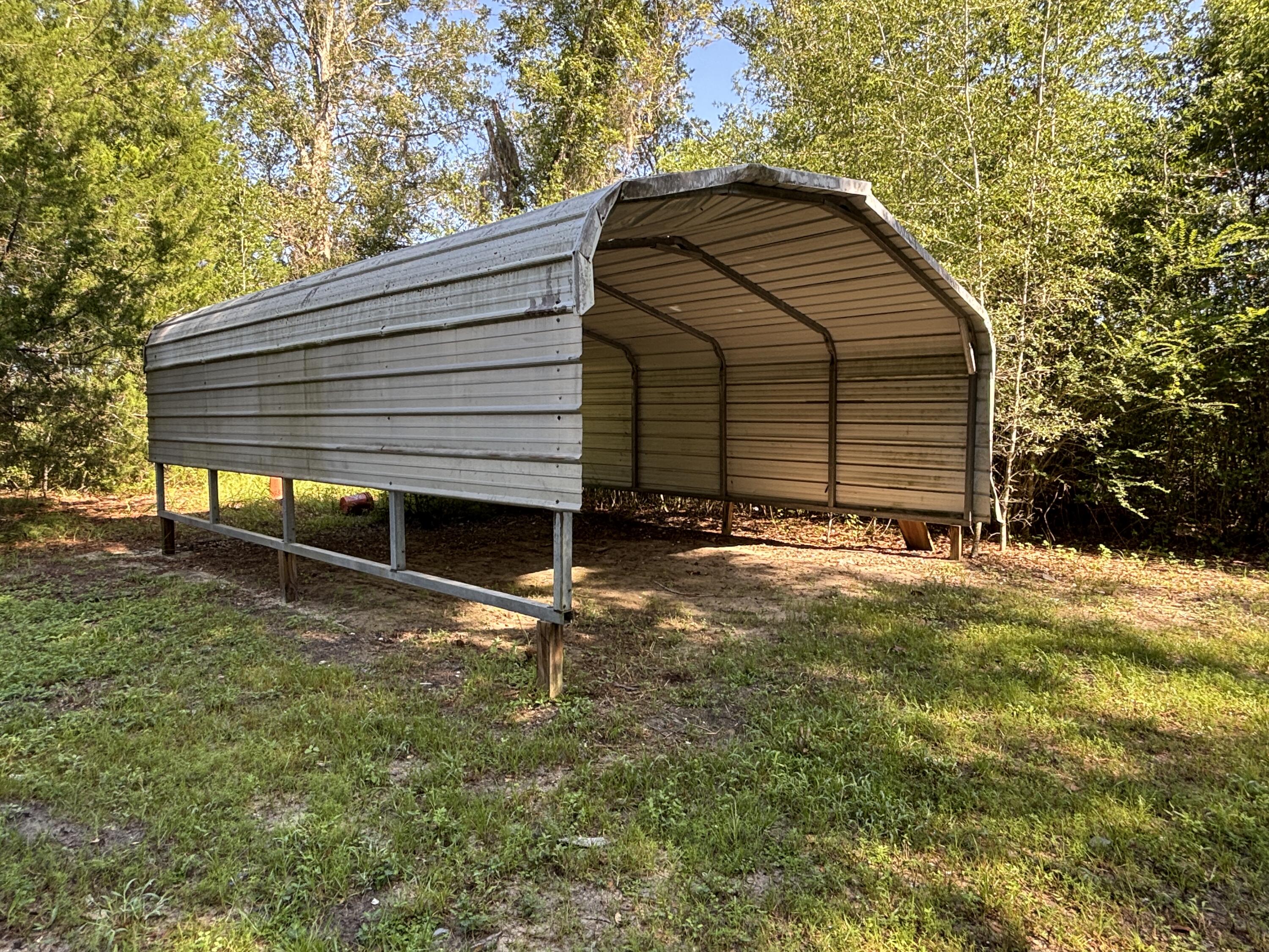 1607 Hwy 71 S Wewahitchka FL 32465