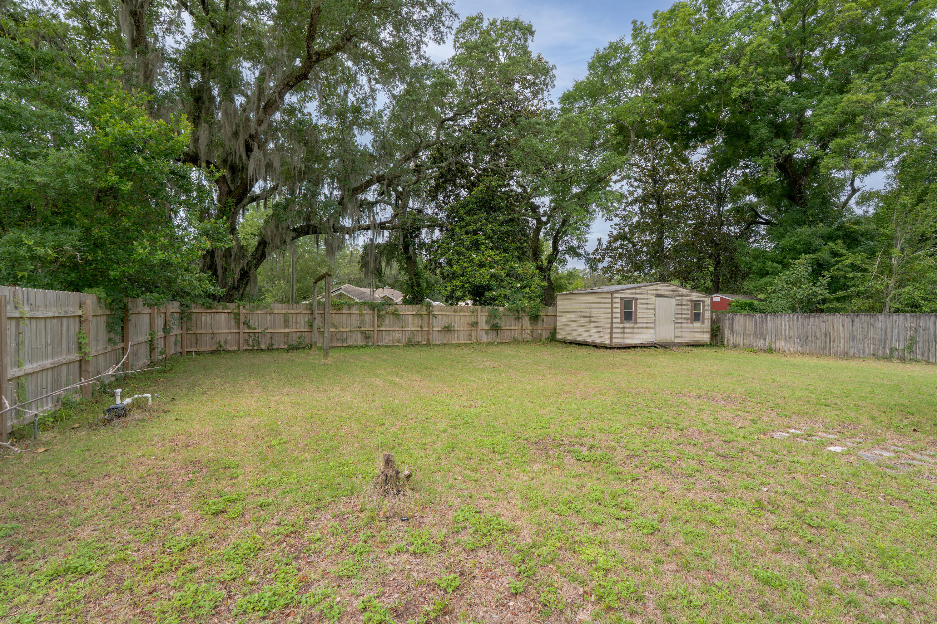 1516 18th Street Niceville FL 32578