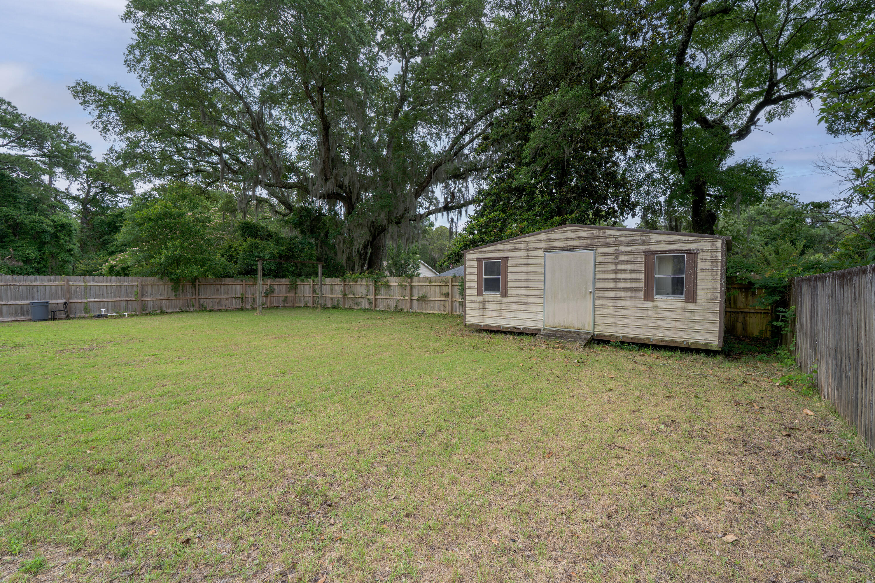 1516 18th Street Niceville FL 32578
