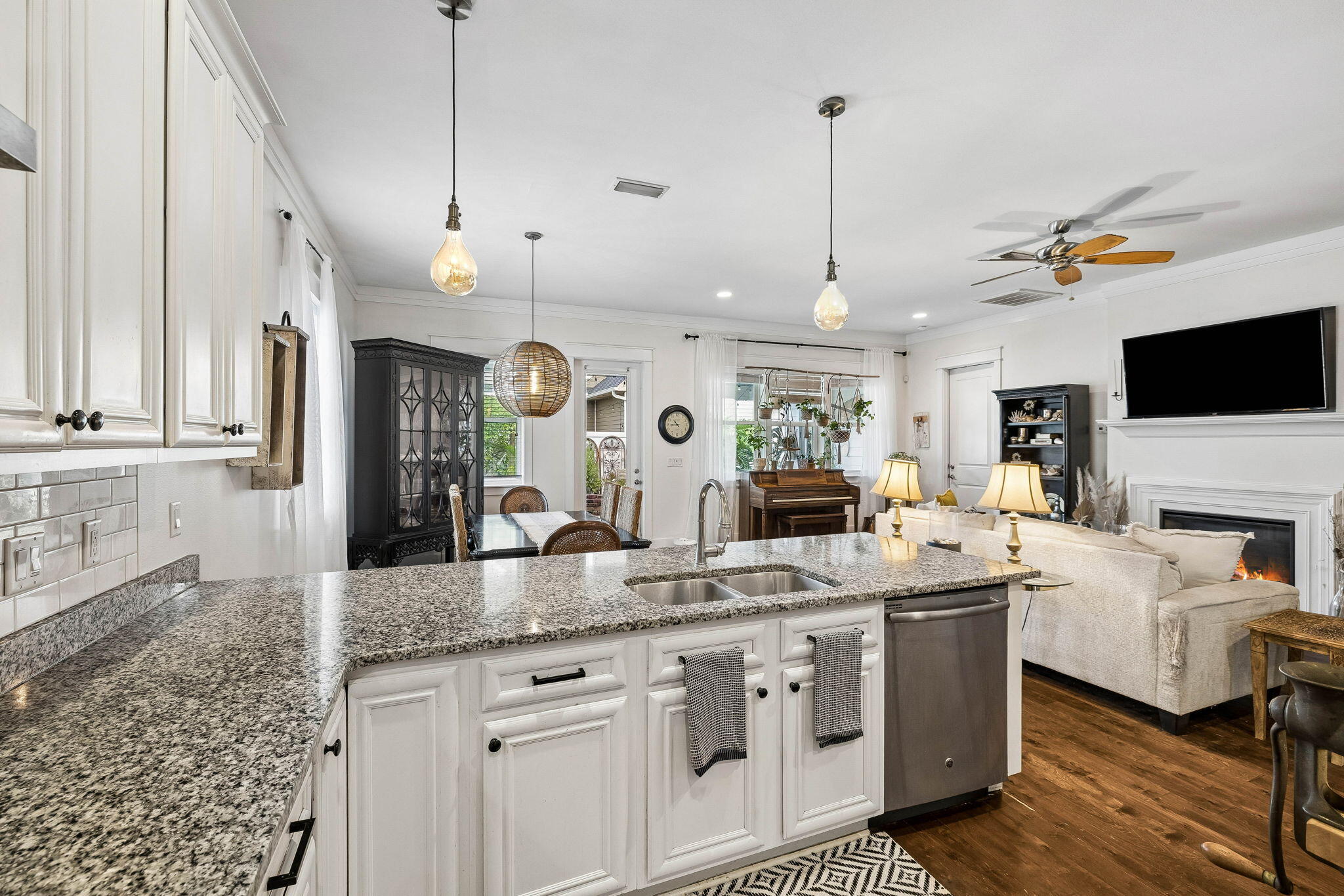 201 Blakely Drew Boulevard Point Washington FL 32459