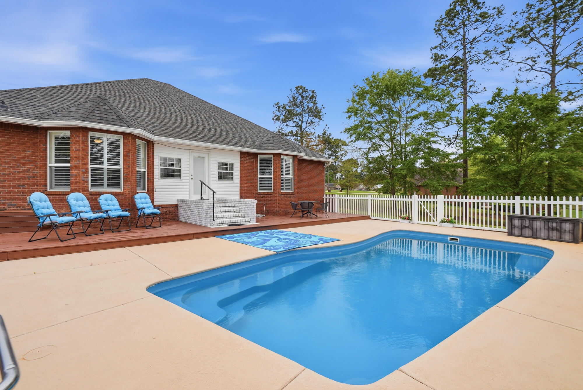1025 Ten Lake Drive Defuniak Springs FL 32433