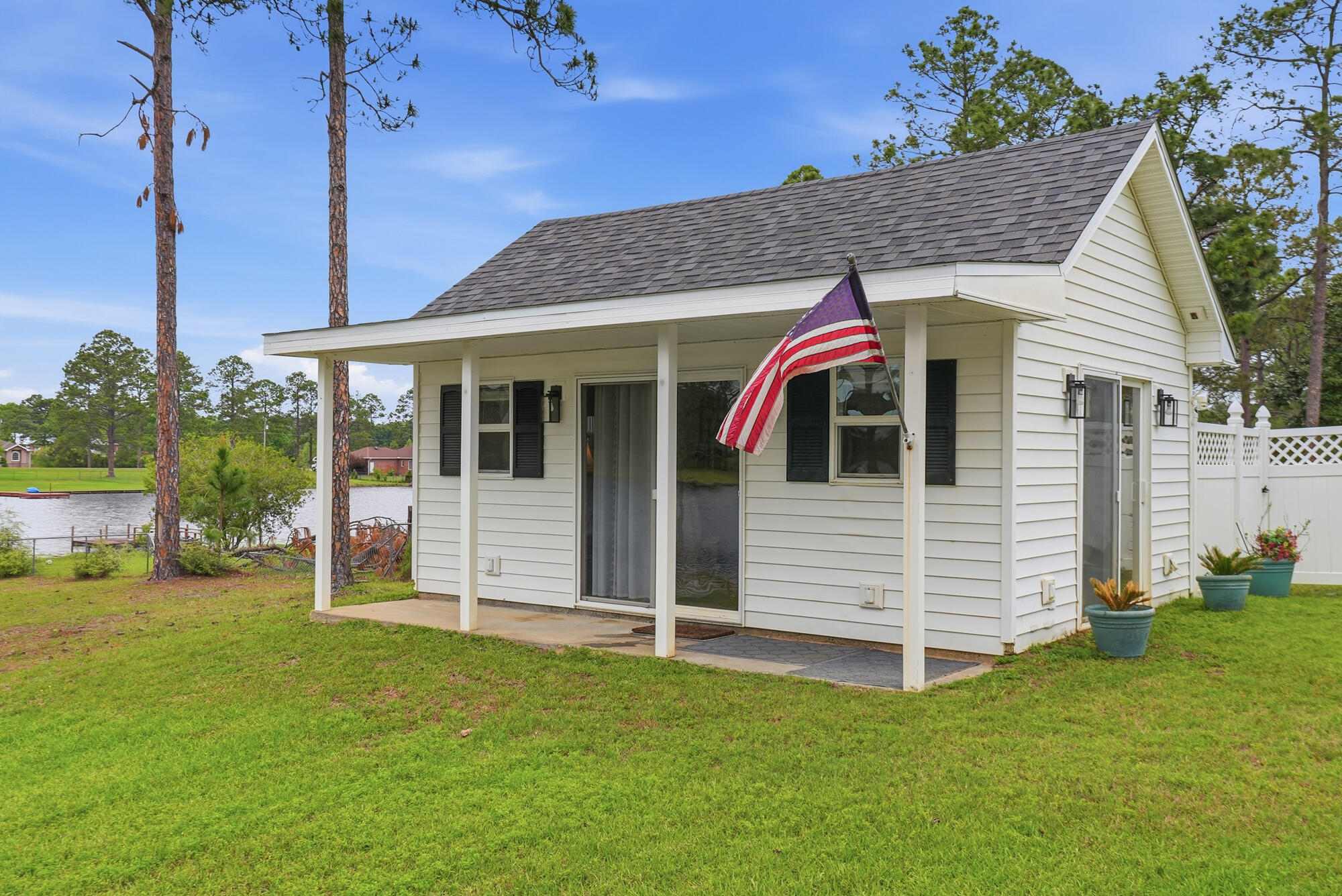 1025 Ten Lake Drive Defuniak Springs FL 32433