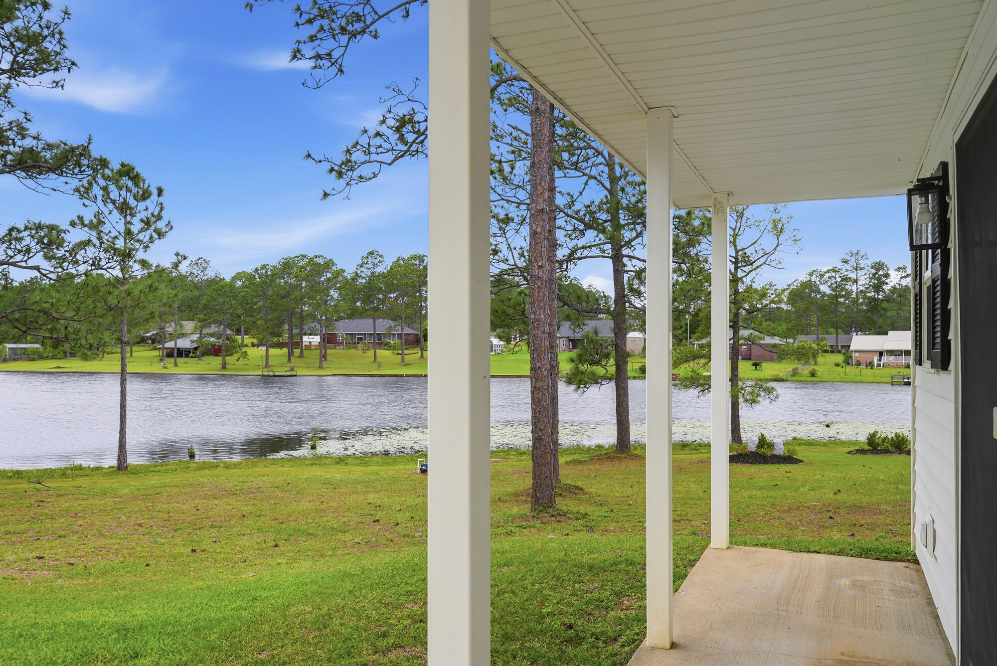 1025 Ten Lake Drive Defuniak Springs FL 32433