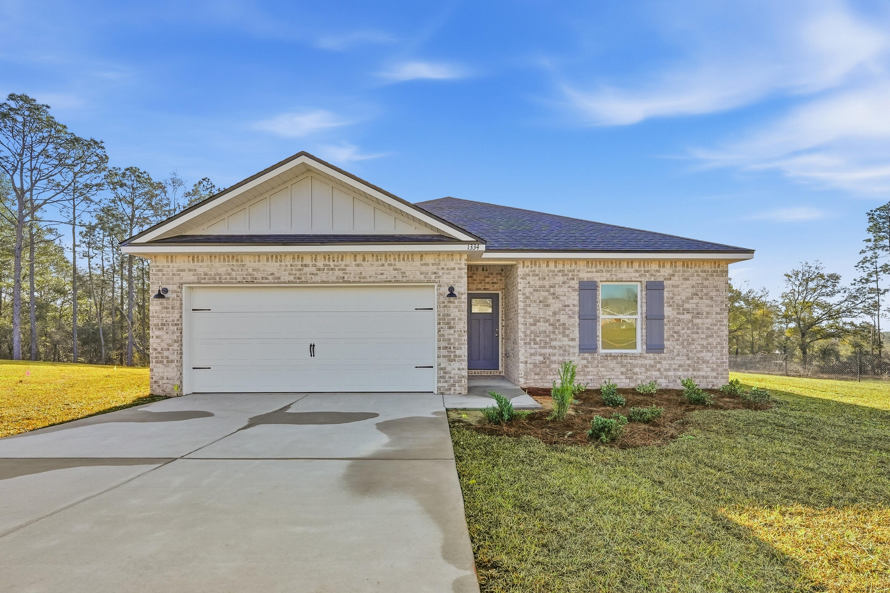 Crestview FL, 851 E Williams Street