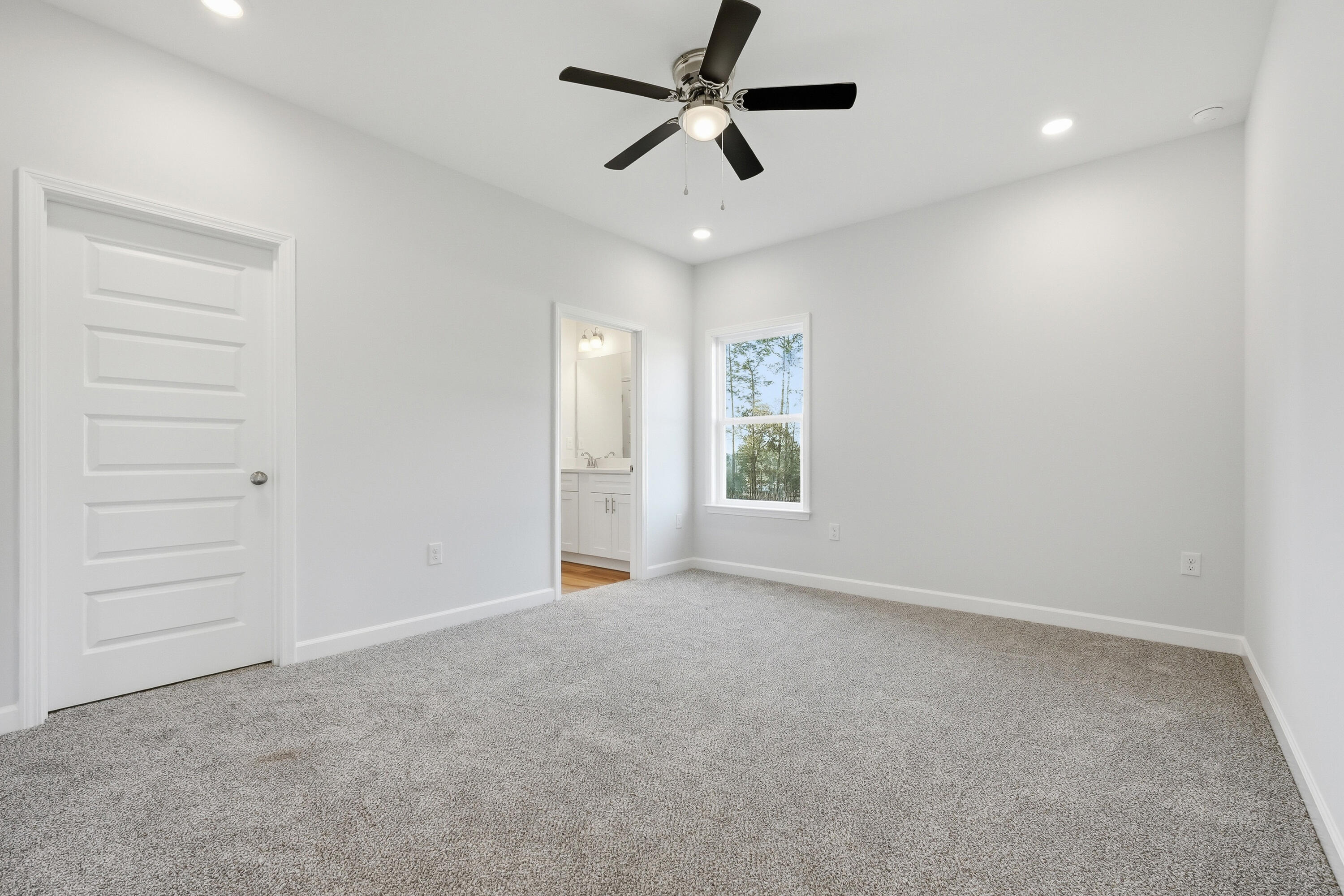 851 E Williams Street Crestview FL 32539