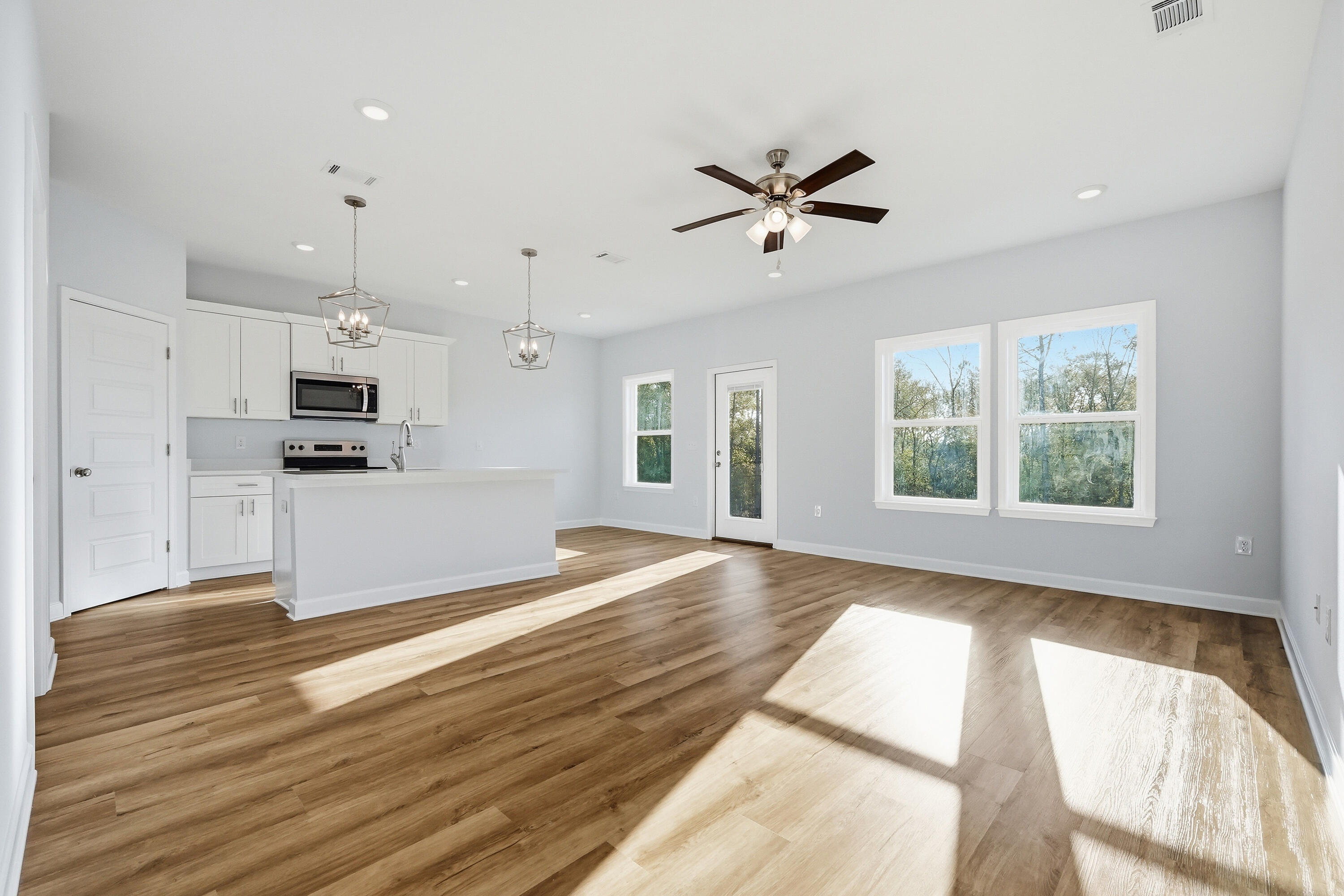 851 E Williams Street Crestview FL 32539