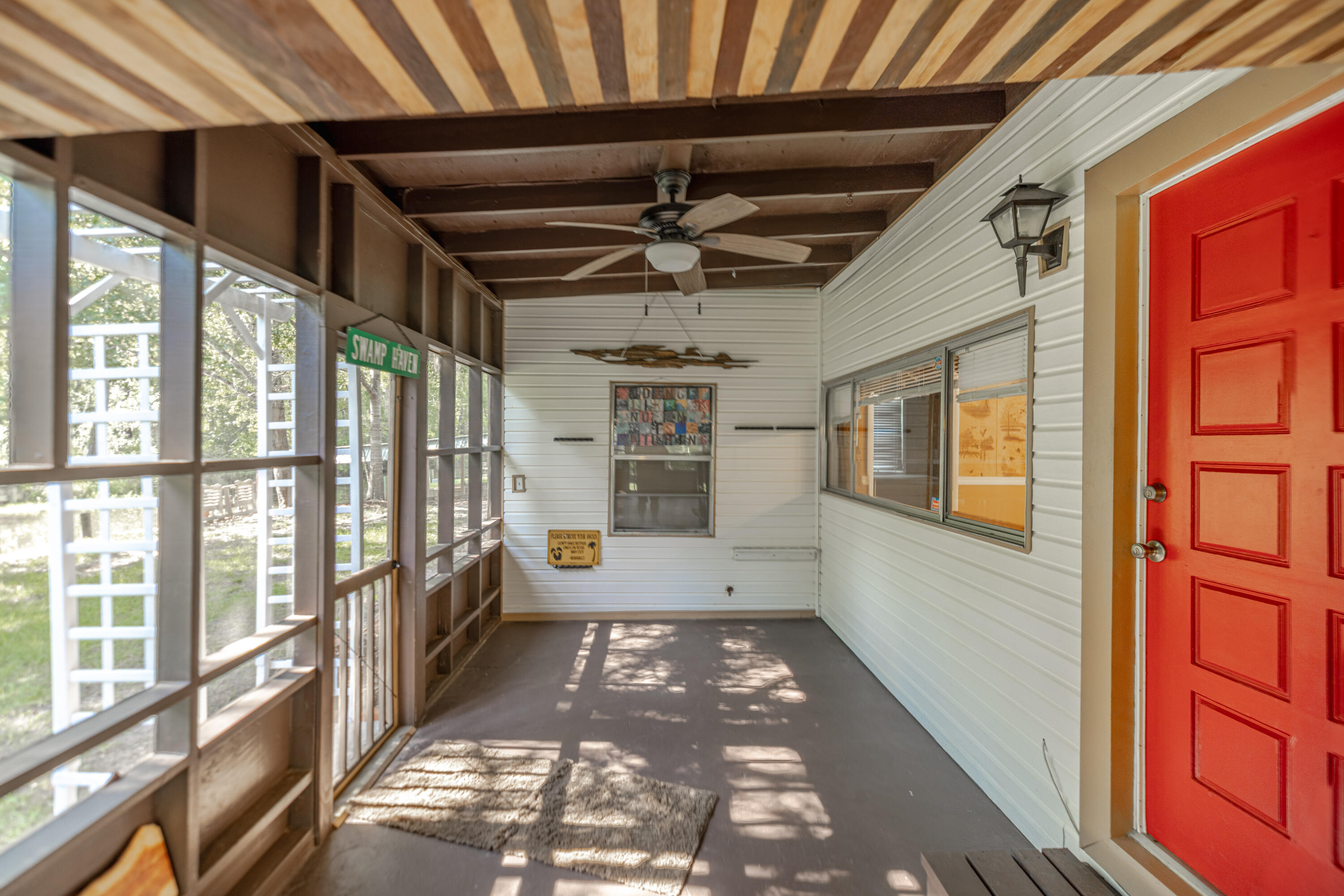 151 Swamp Haven Road Vernon FL 32462