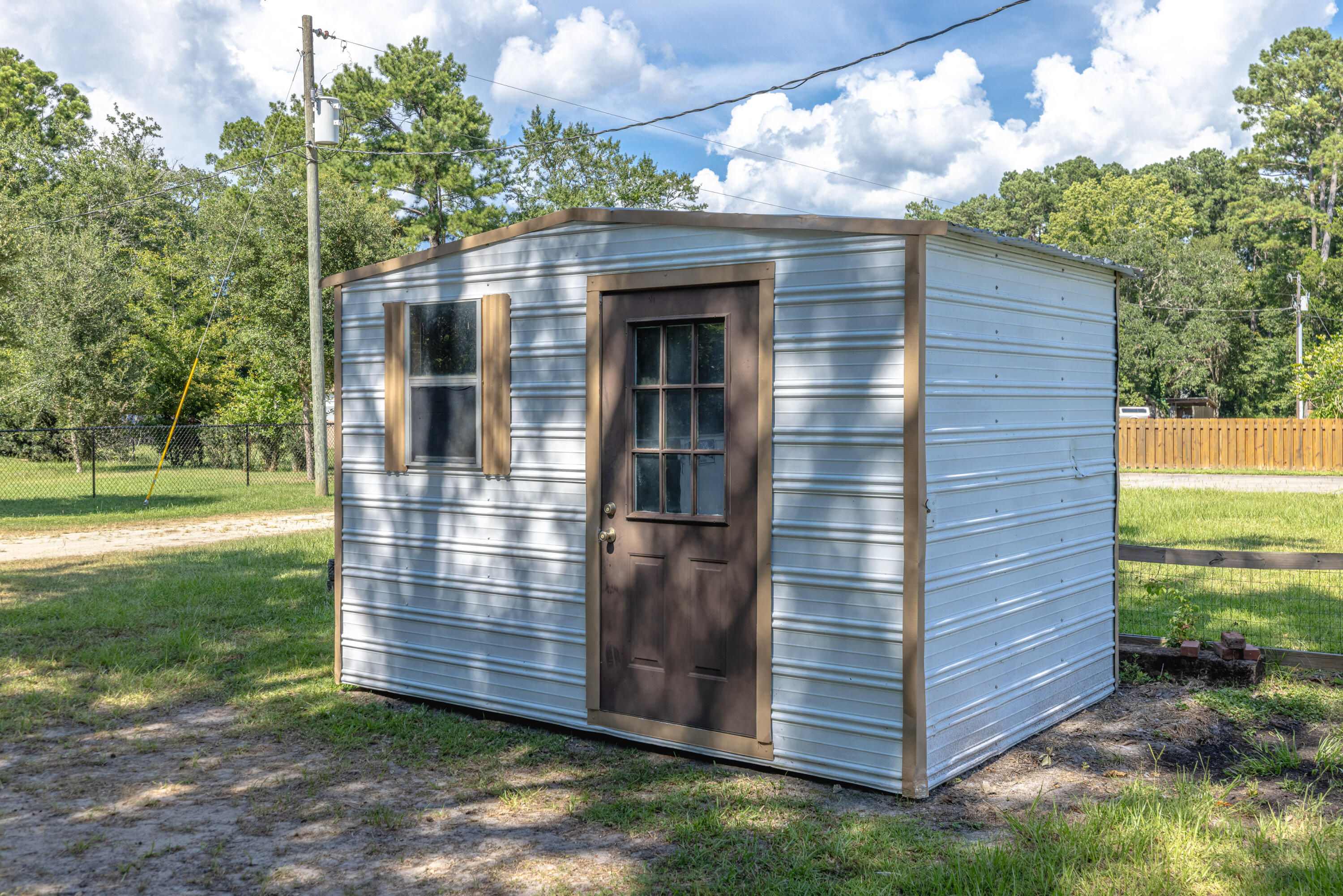 151 Swamp Haven Road Vernon FL 32462