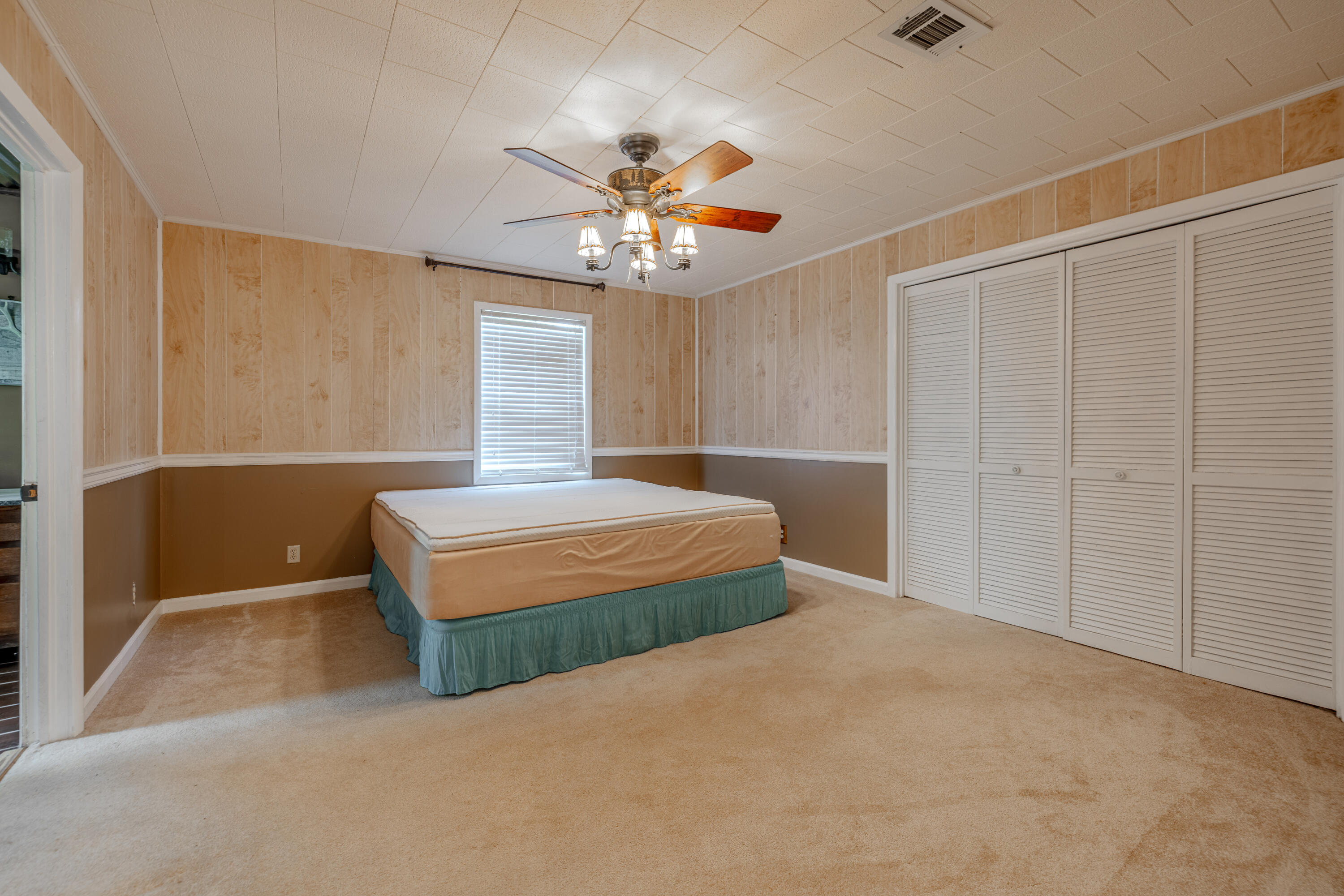 151 Swamp Haven Road Vernon FL 32462