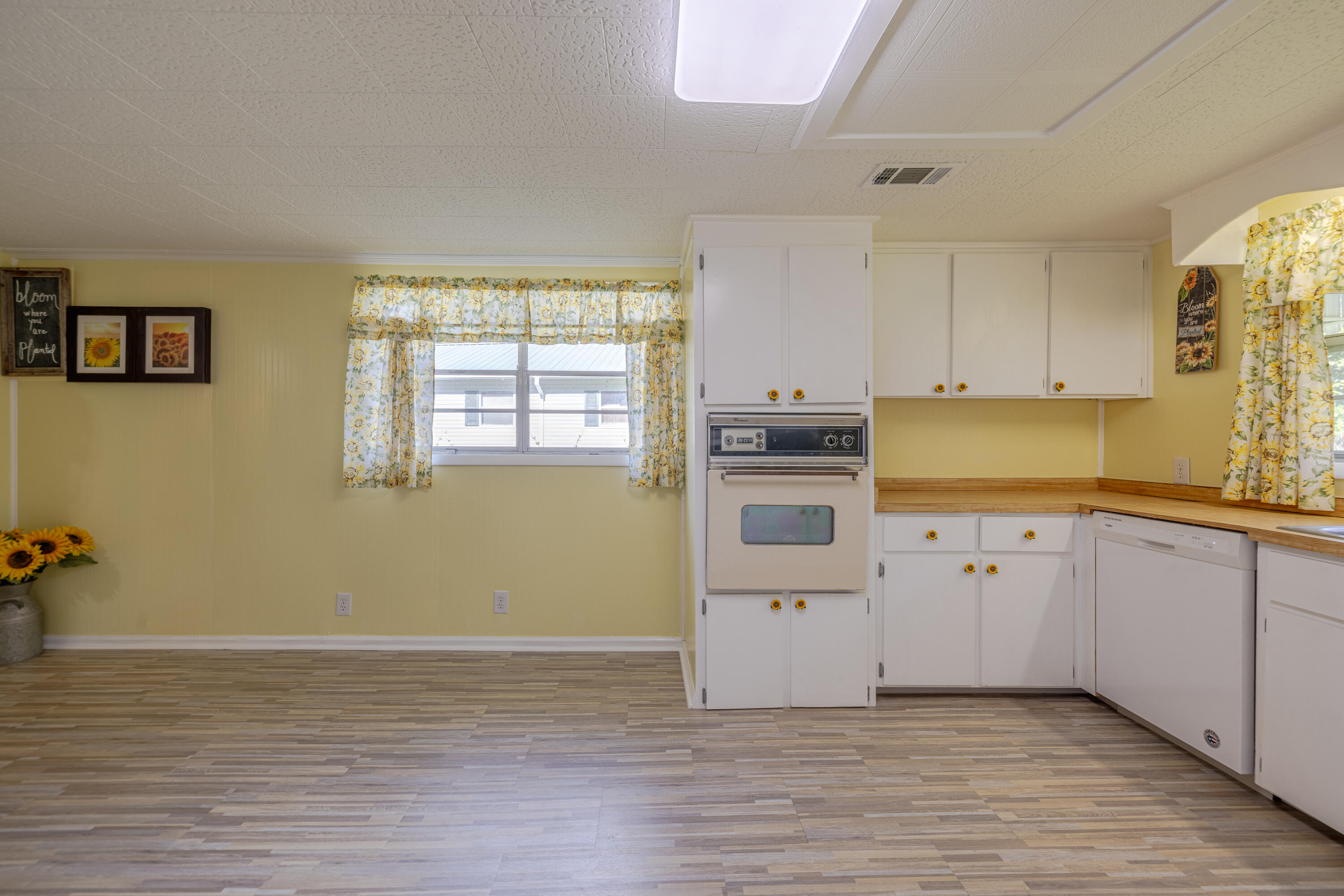 151 Swamp Haven Road Vernon FL 32462