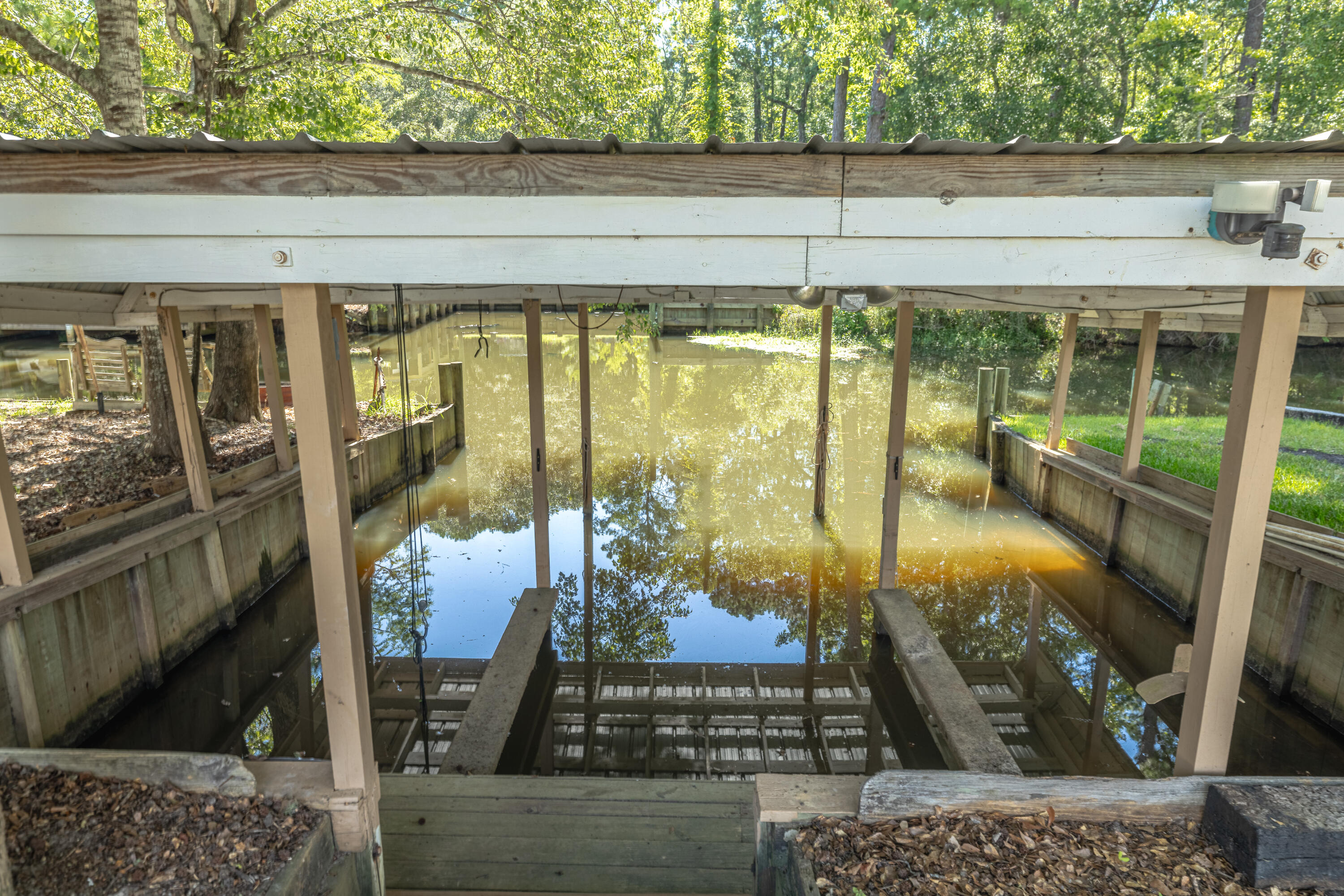 151 Swamp Haven Road Vernon FL 32462