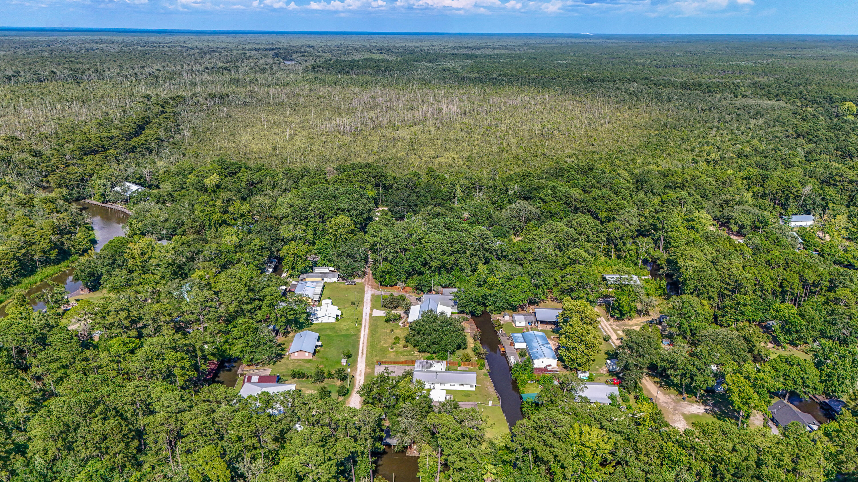 151 Swamp Haven Road Vernon FL 32462
