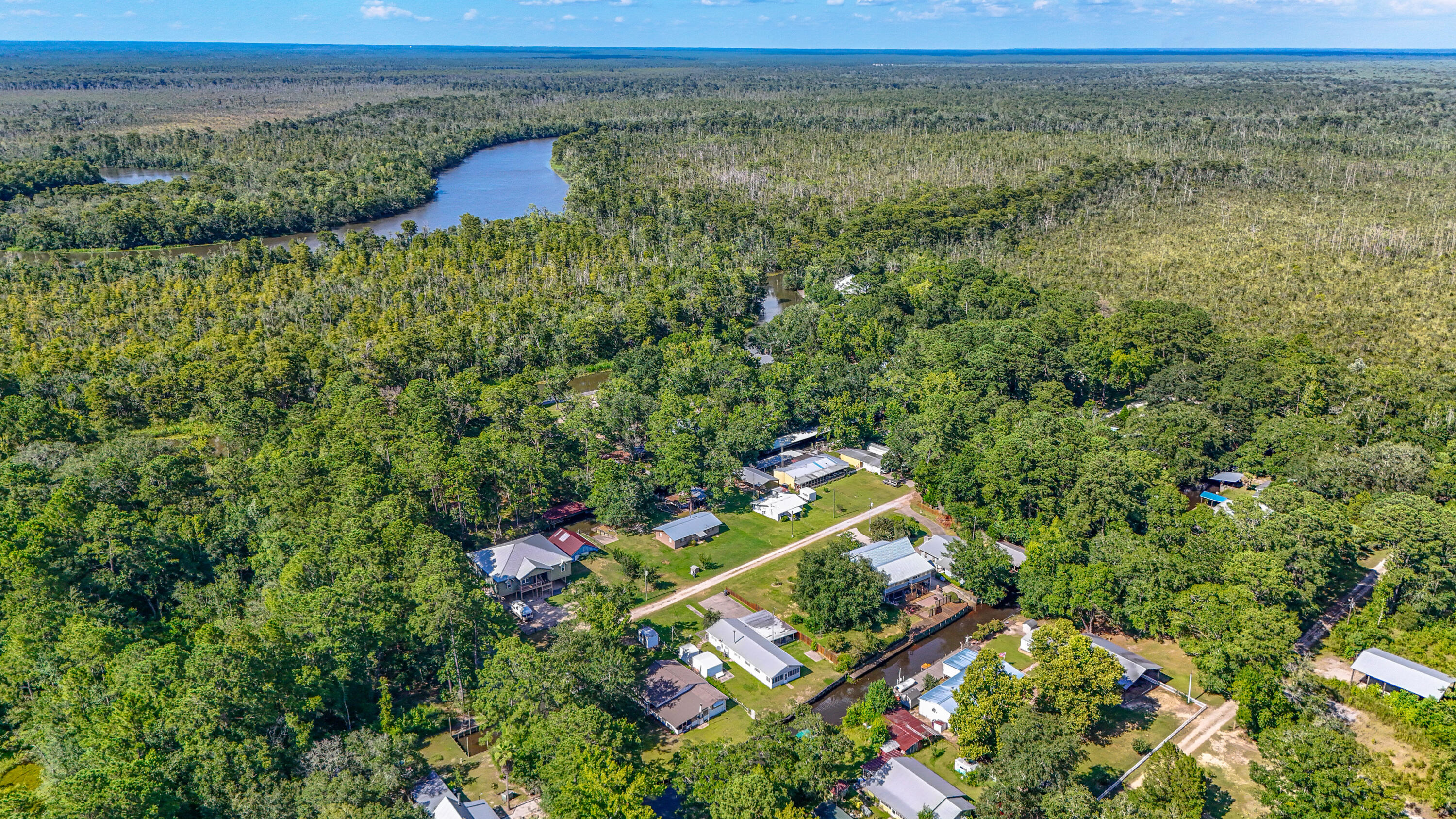 151 Swamp Haven Road Vernon FL 32462
