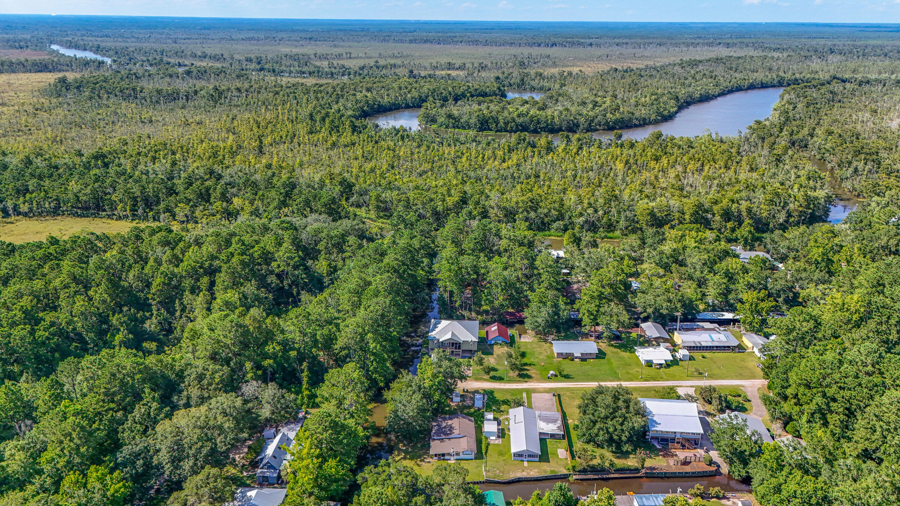 151 Swamp Haven Road Vernon FL 32462