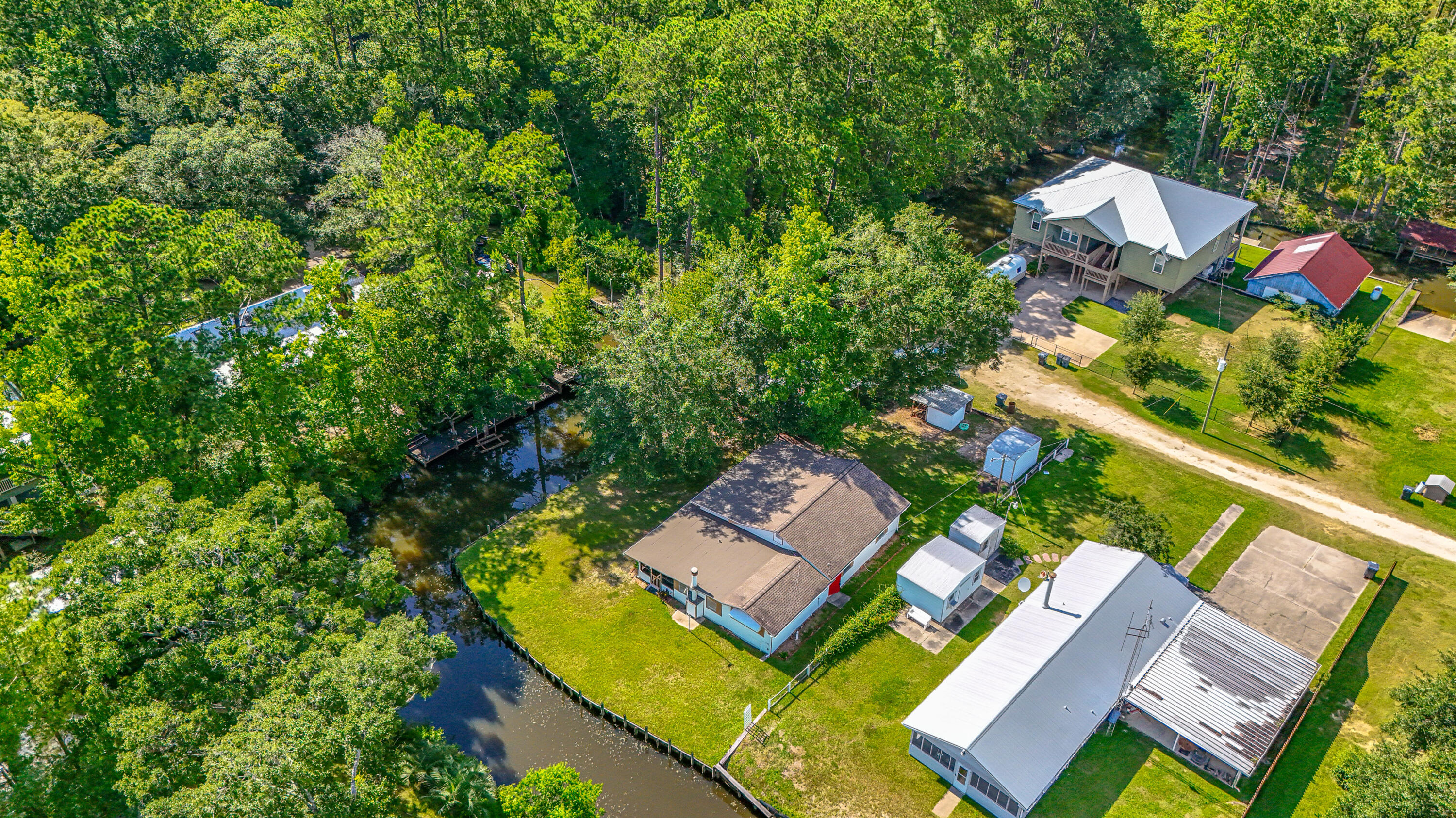 151 Swamp Haven Road Vernon FL 32462