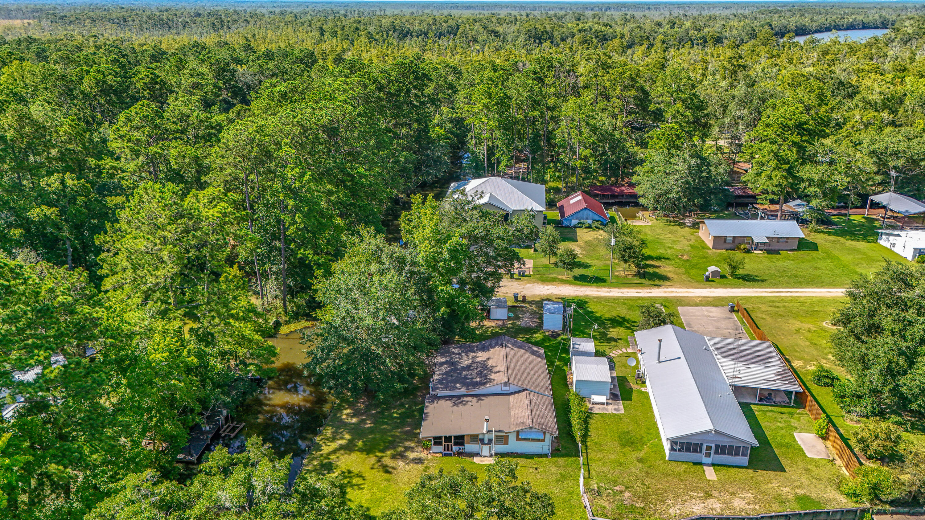 151 Swamp Haven Road Vernon FL 32462