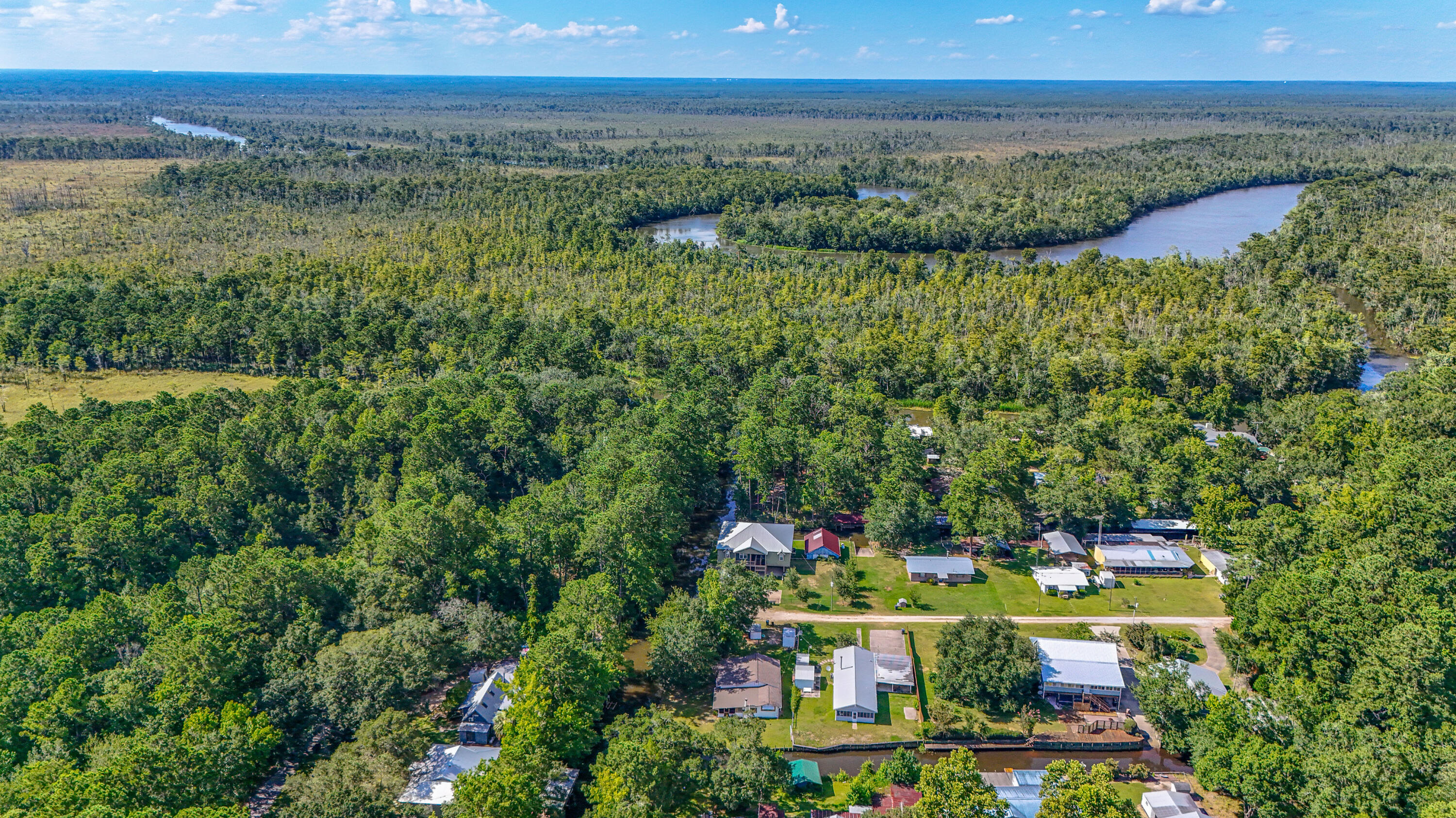 151 Swamp Haven Road Vernon FL 32462