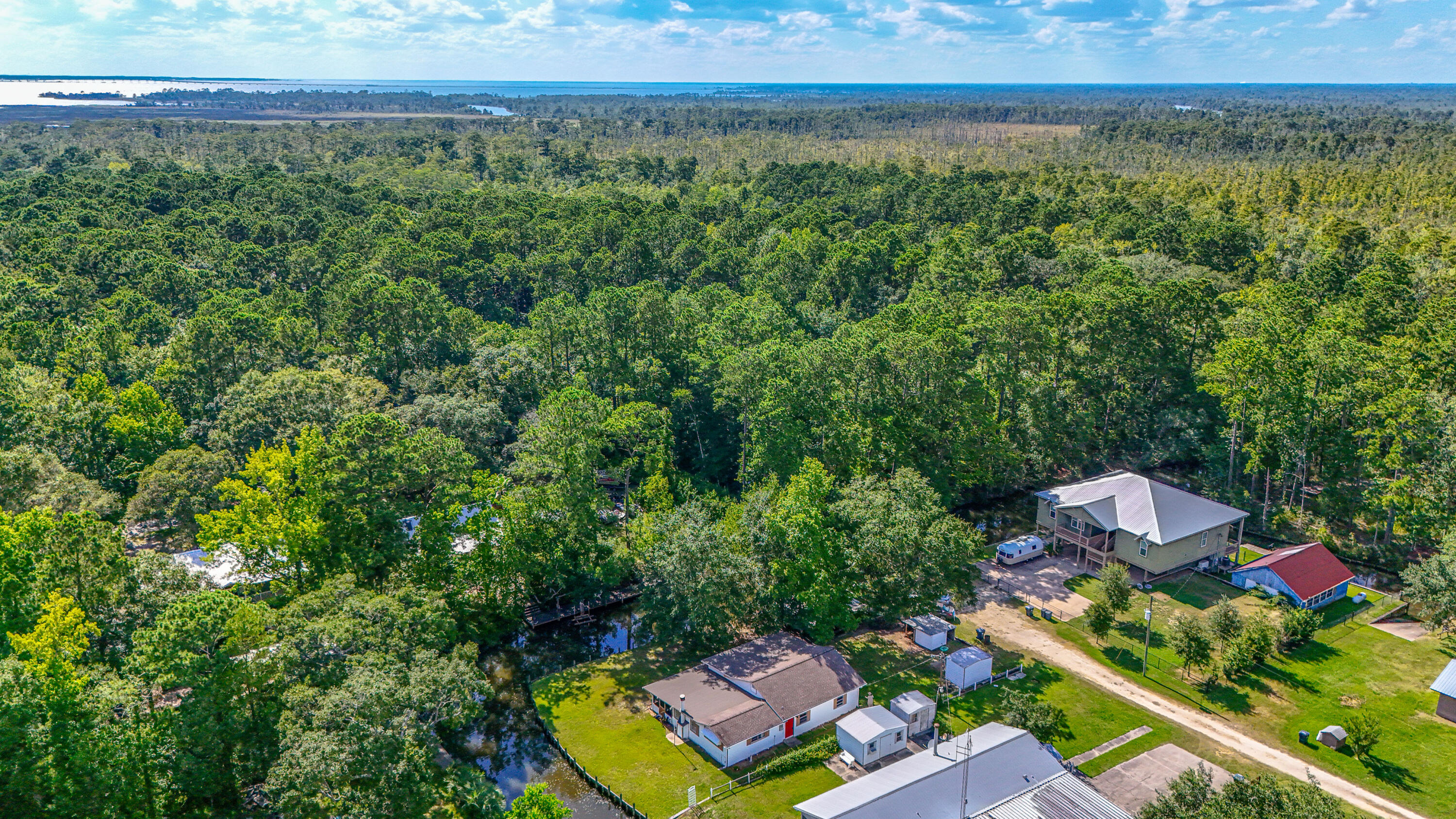 151 Swamp Haven Road Vernon FL 32462