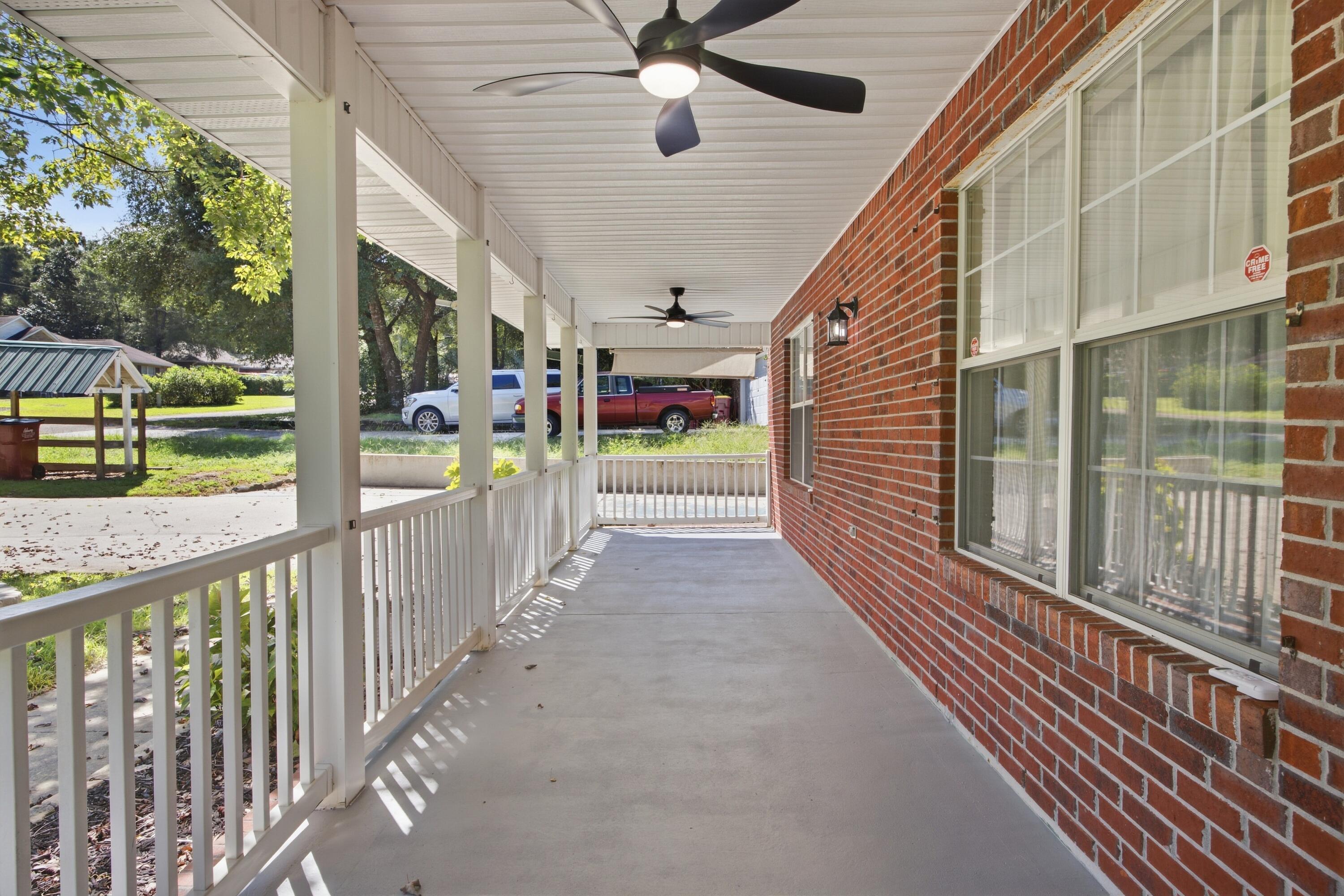 111 Arapaho Trail Crestview FL 32536