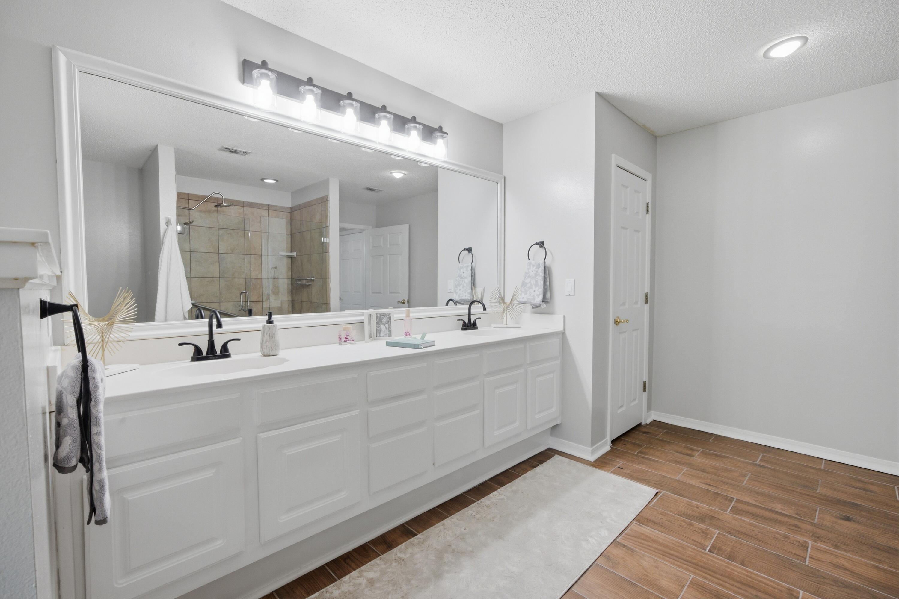 111 Arapaho Trail Crestview FL 32536