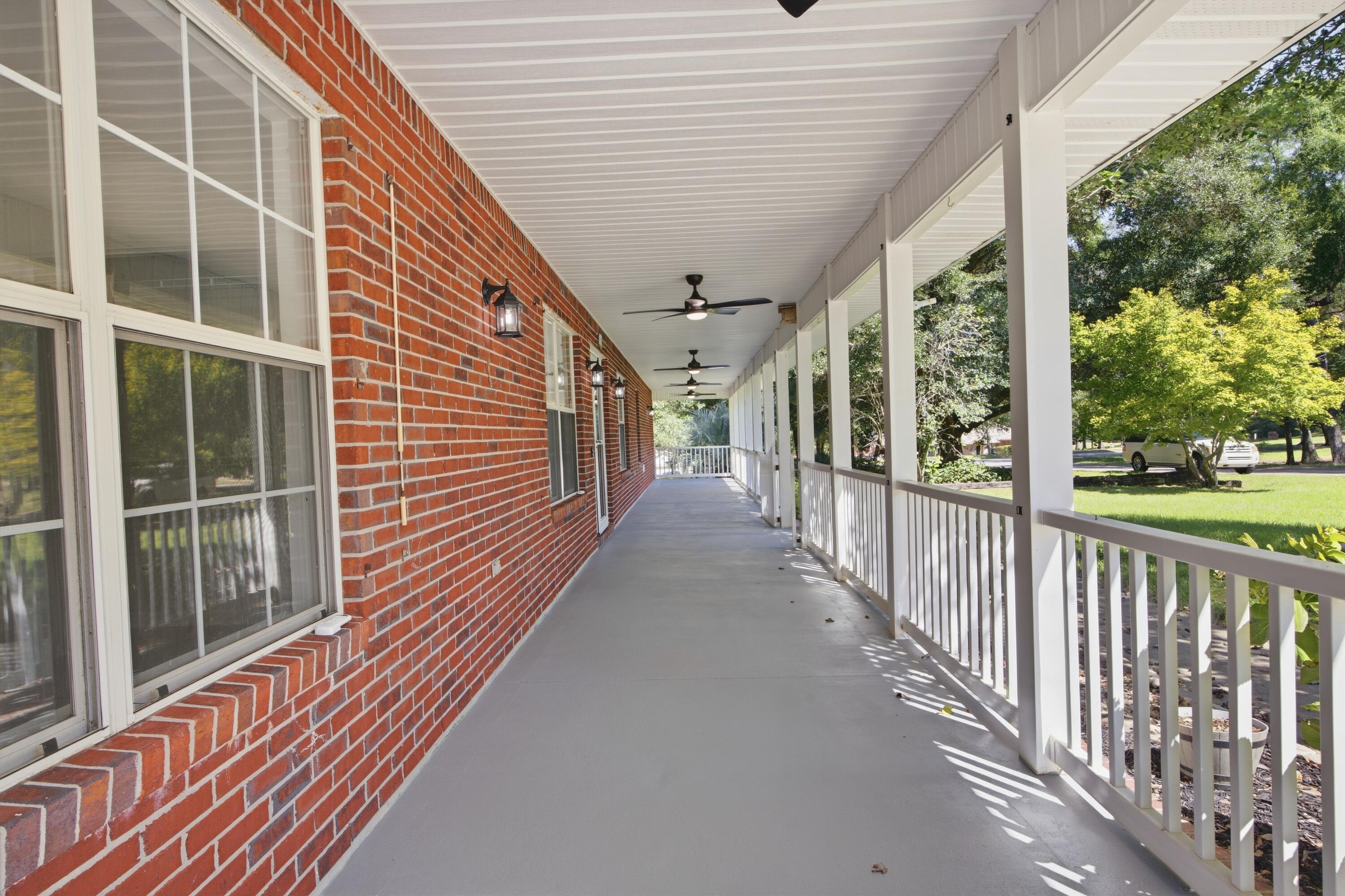 111 Arapaho Trail Crestview FL 32536