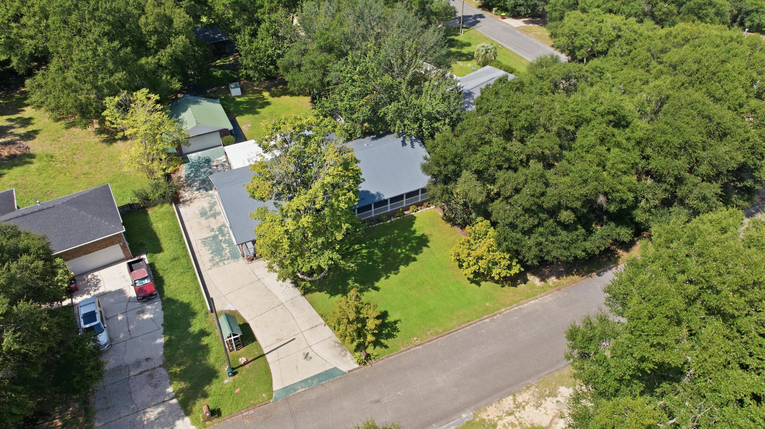 111 Arapaho Trail Crestview FL 32536