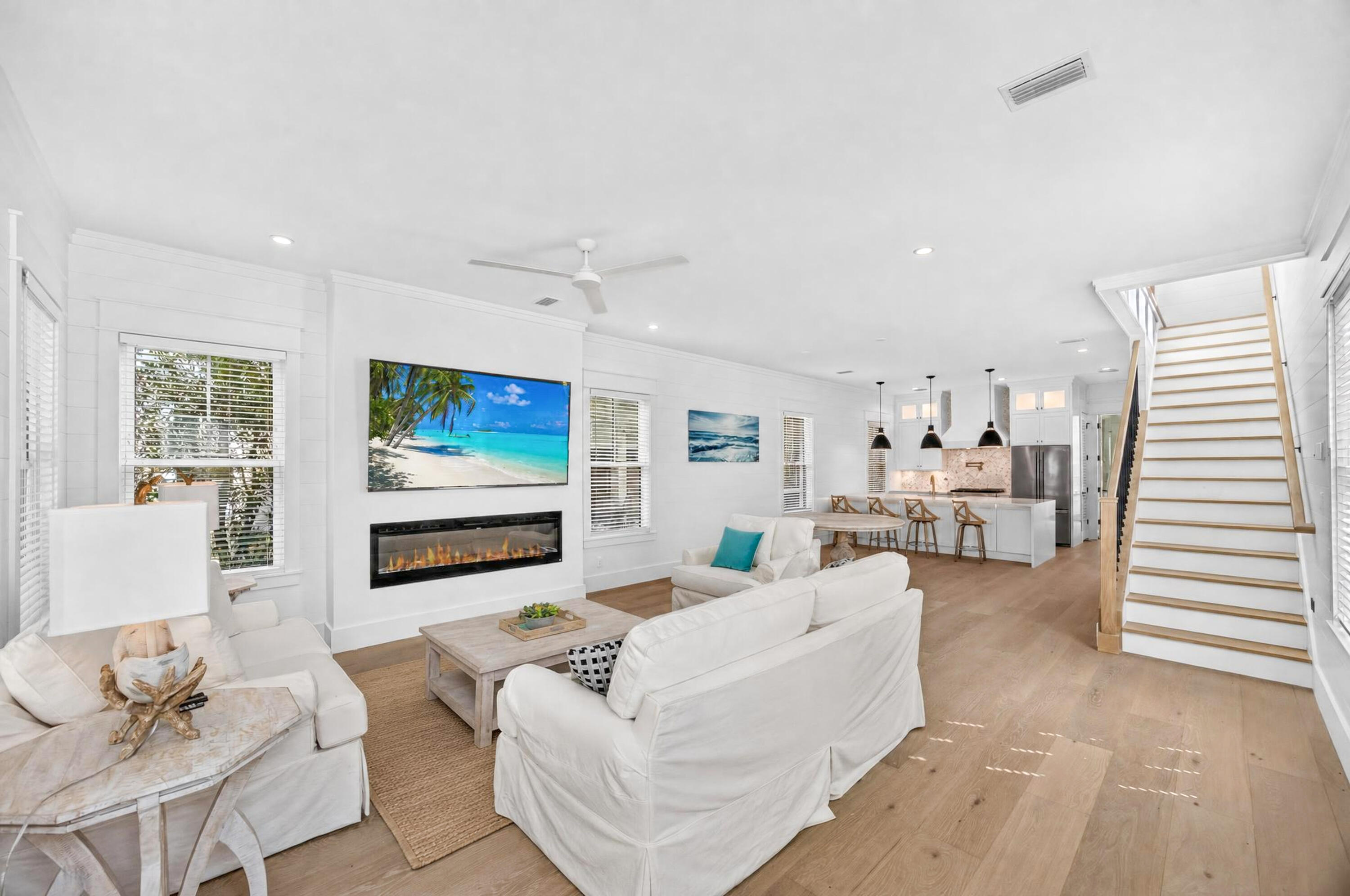 18 E Okeechobee Santa Rosa Beach FL 32459