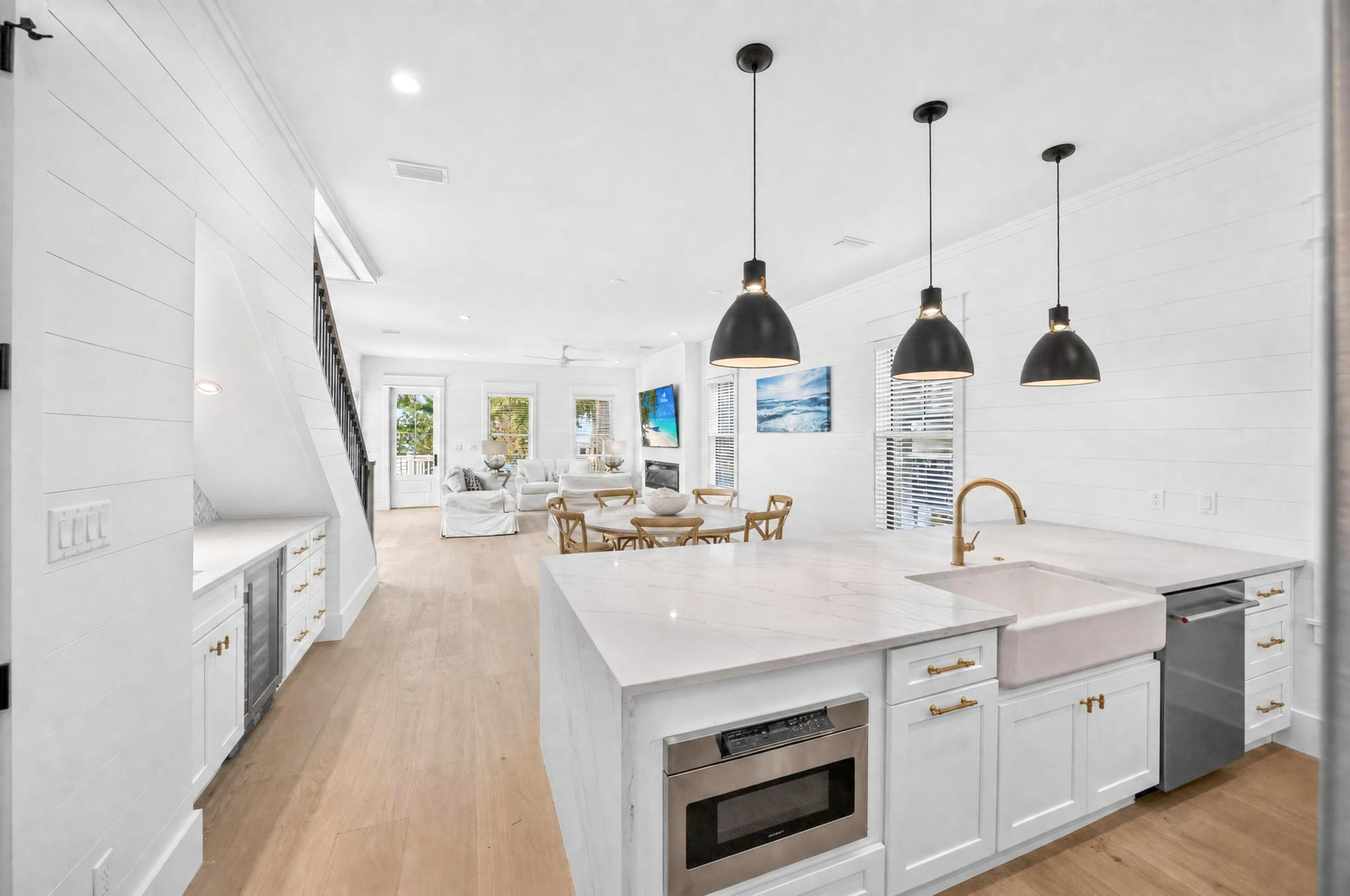 18 E Okeechobee Santa Rosa Beach FL 32459