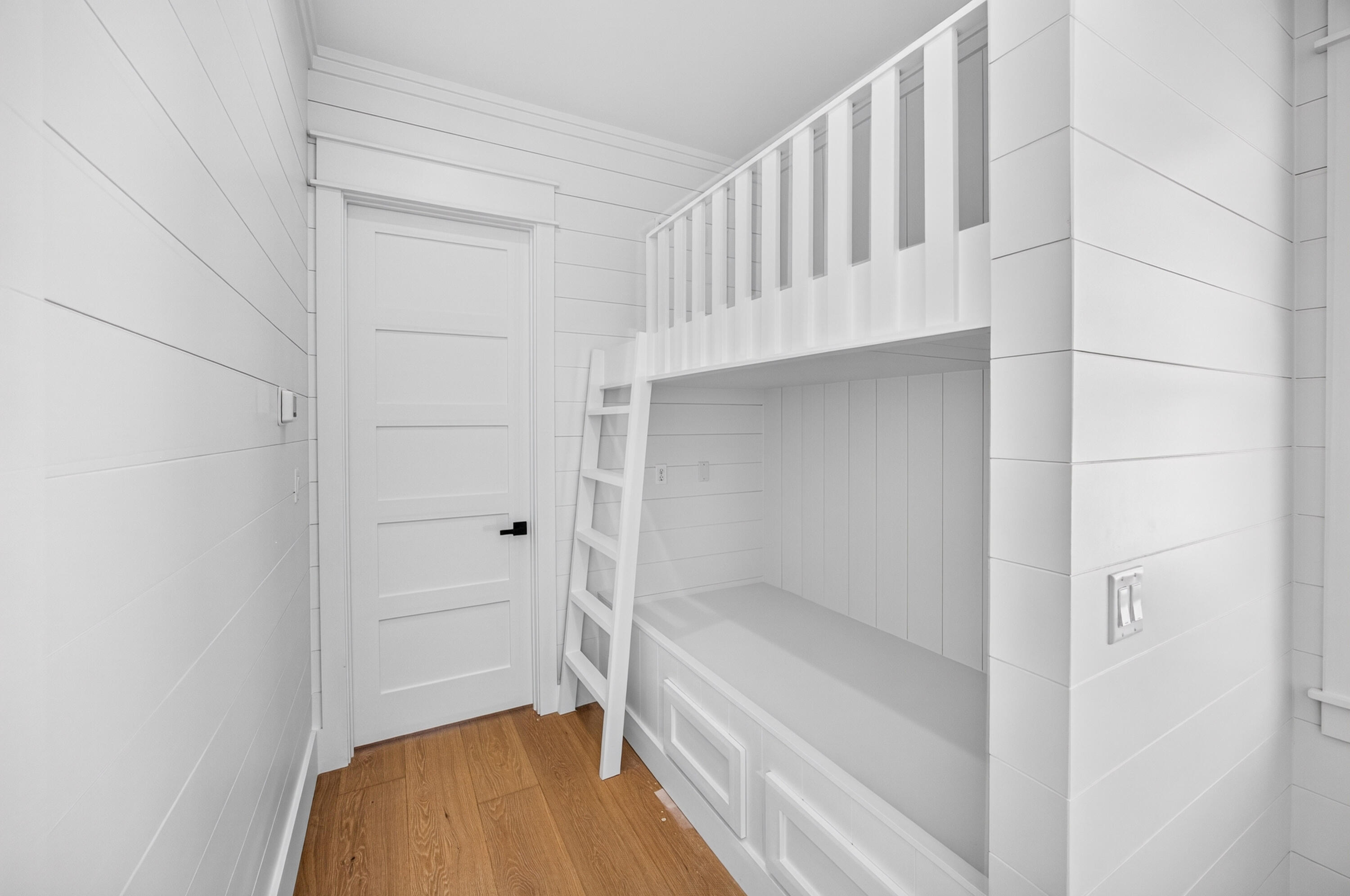 18 E Okeechobee Santa Rosa Beach FL 32459