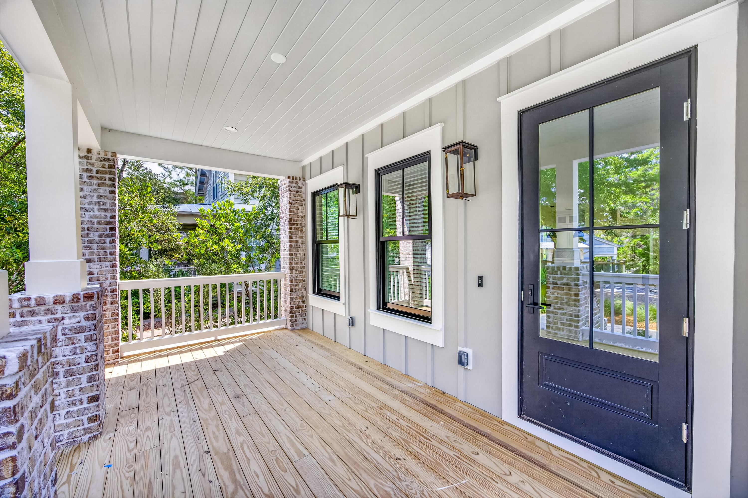 18 E Okeechobee Santa Rosa Beach FL 32459