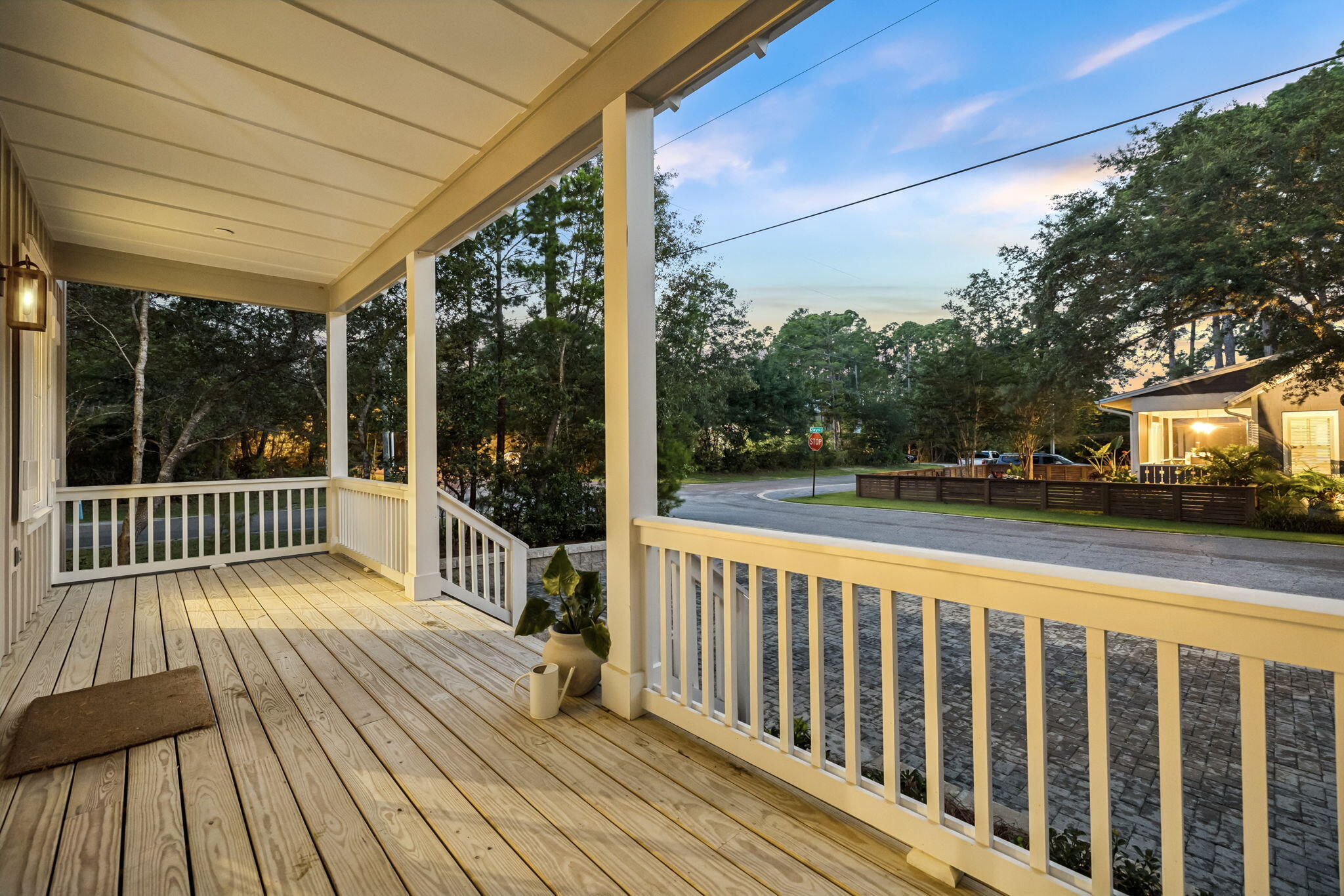 16 Days Lane Point Washington FL 32459