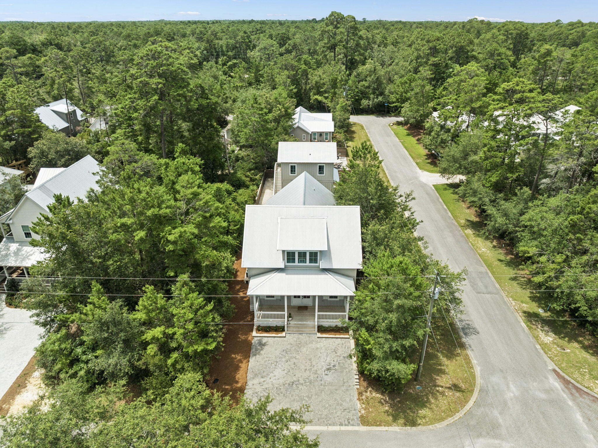 16 Days Lane Point Washington FL 32459