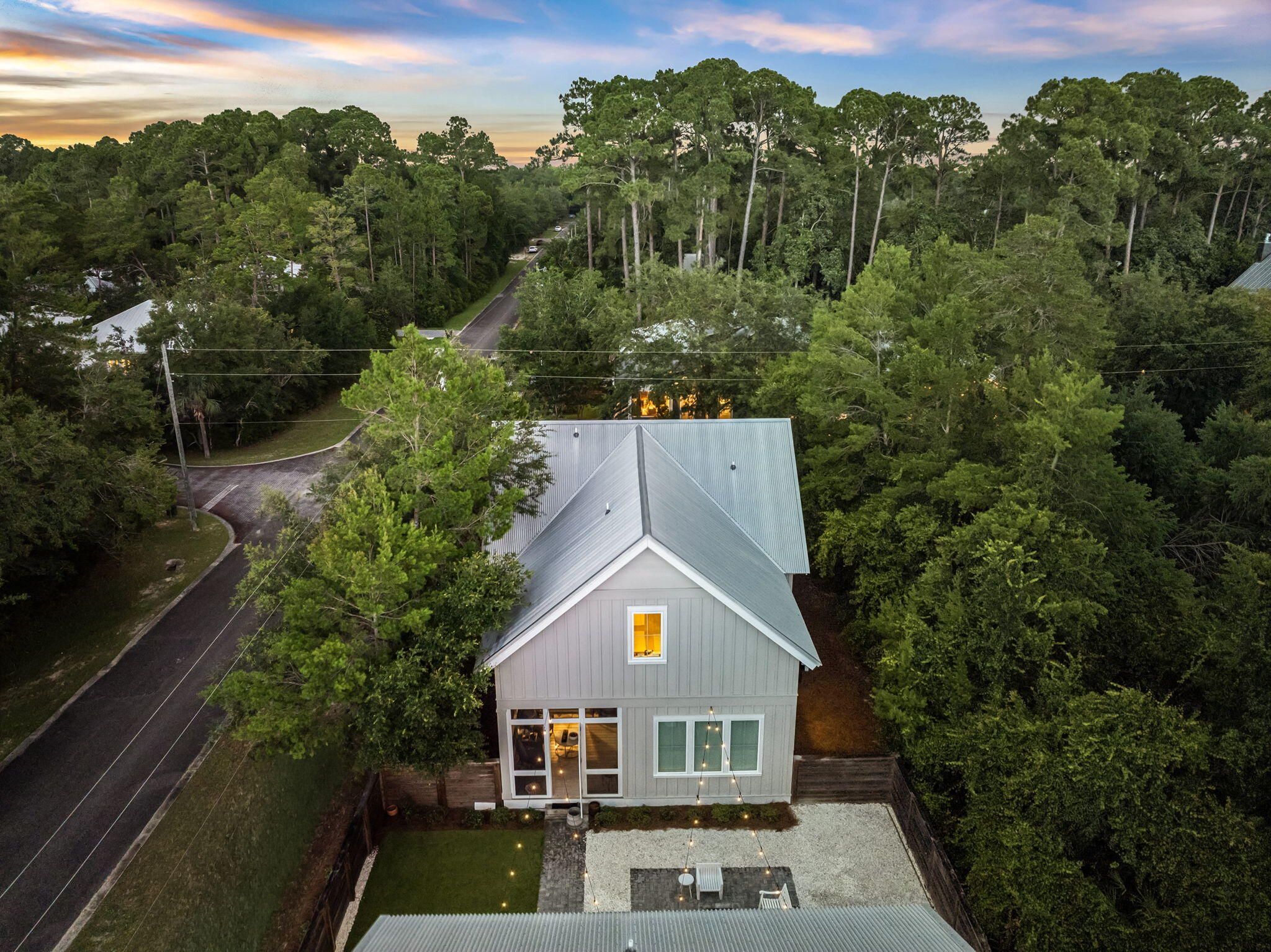 16 Days Lane Point Washington FL 32459