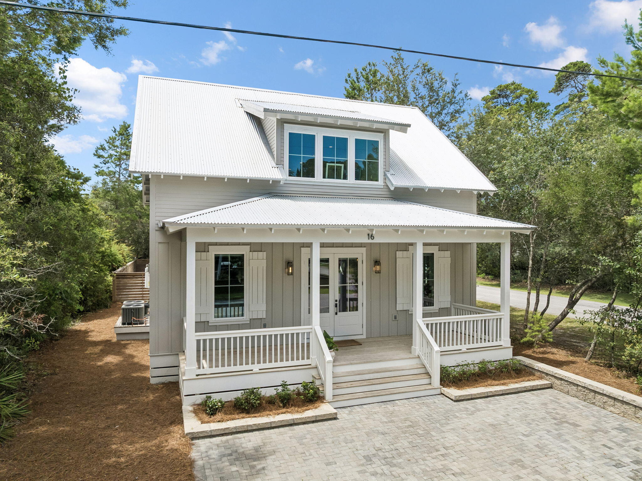 16 Days Lane Point Washington FL 32459