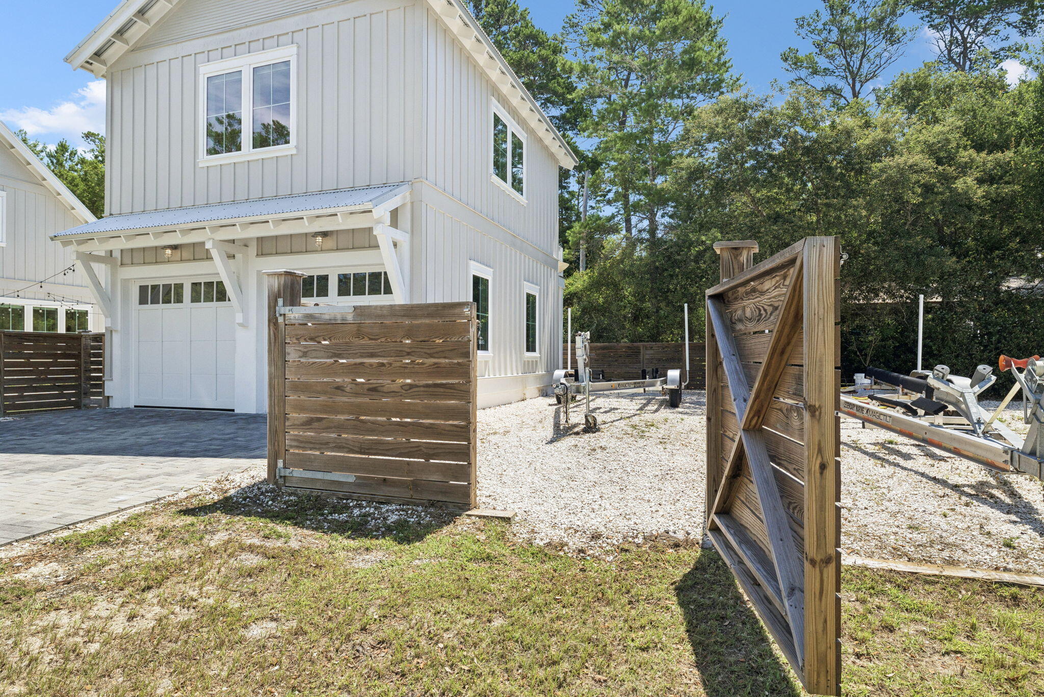 16 Days Lane Point Washington FL 32459