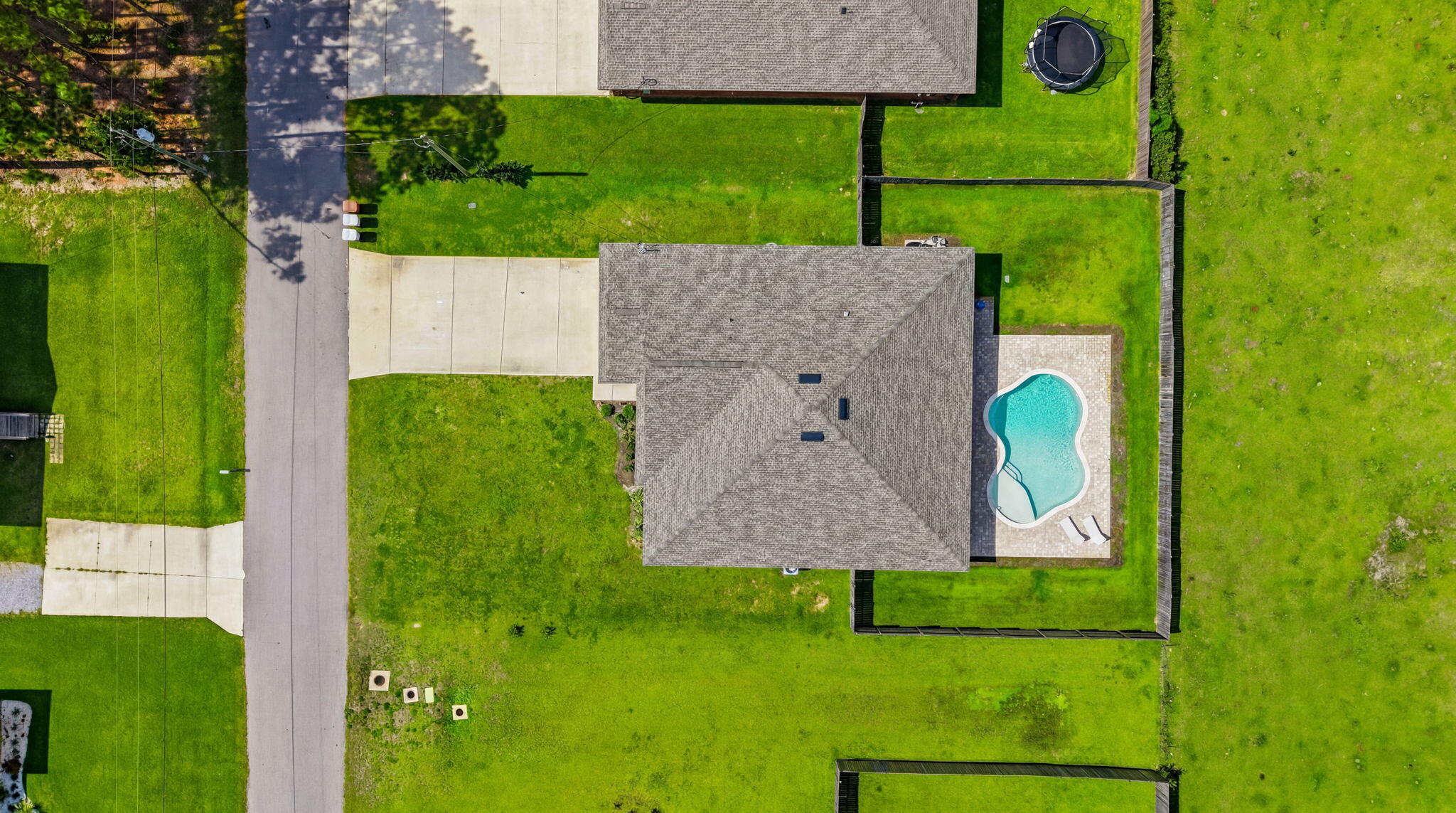 2590 Lovewood Drive Navarre FL 32566
