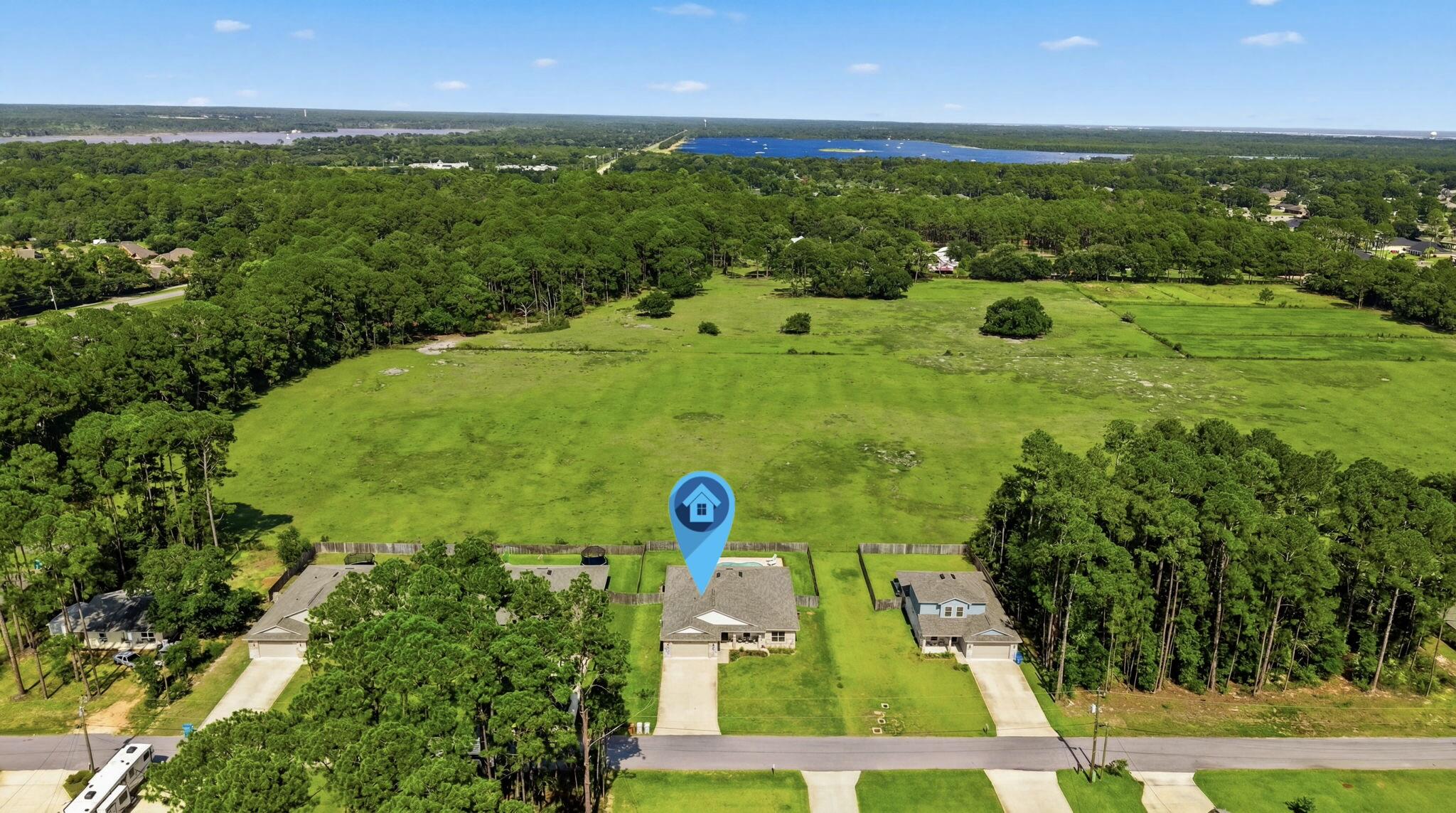 2590 Lovewood Drive Navarre FL 32566