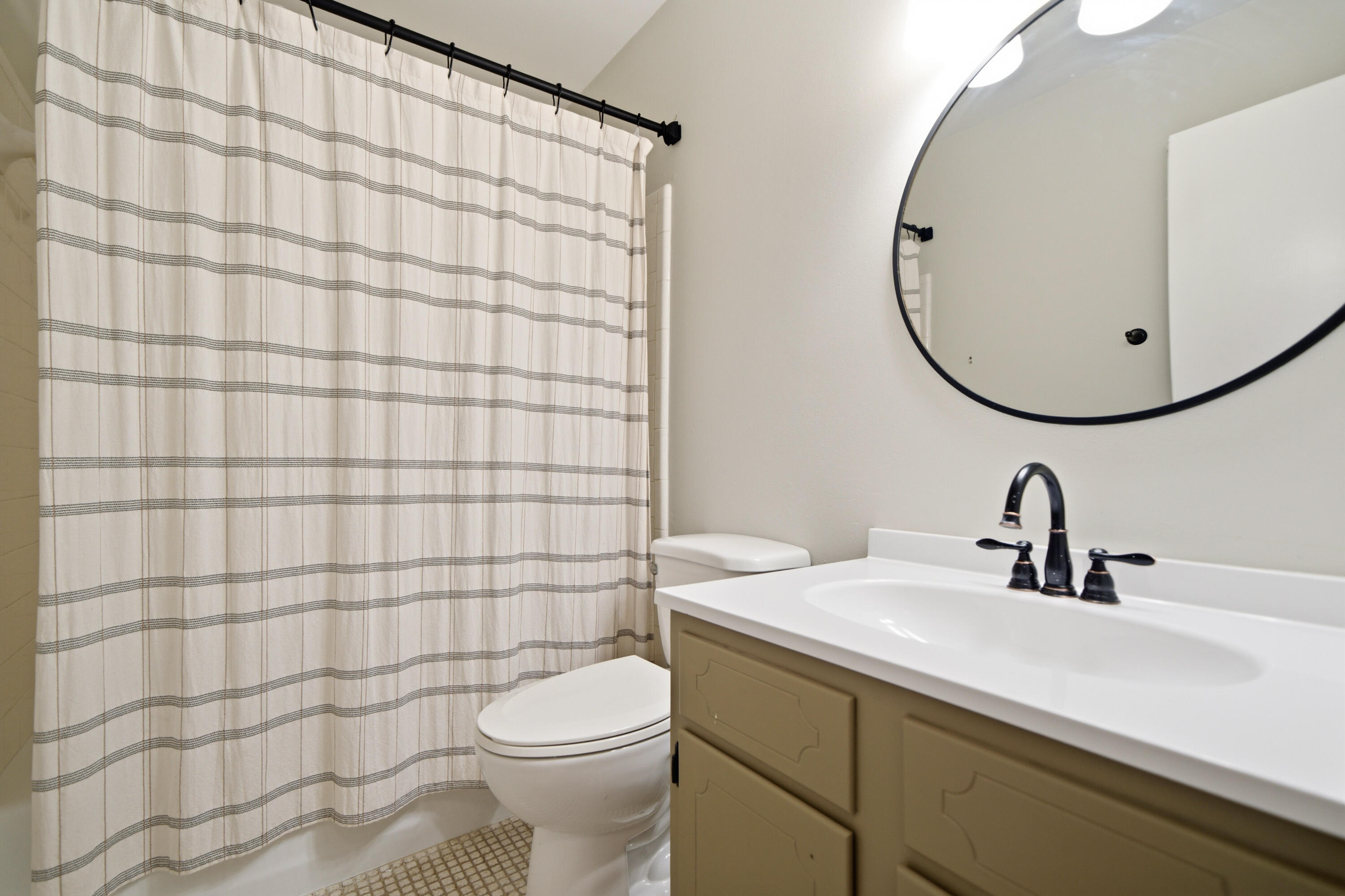 320 NW Oakland Circle Fort Walton Beach FL 32548